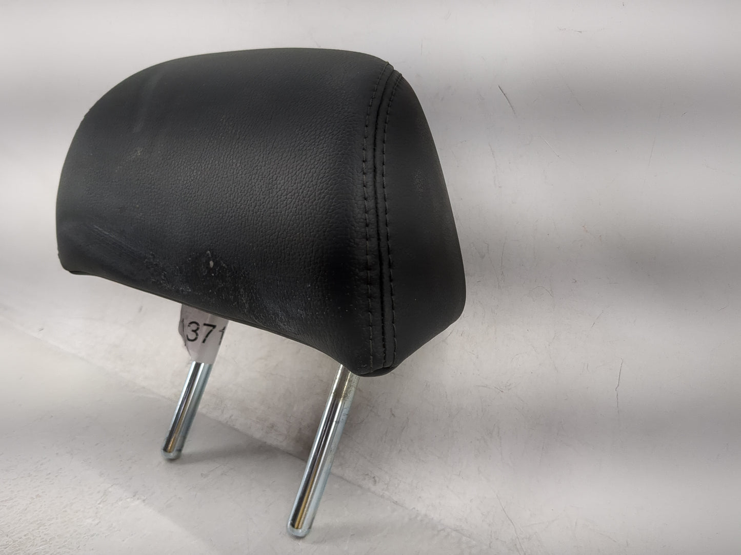 2011-2012 Honda Accord Headrest Head Rest Rear Center Seat Fits Fits 2011 2012 OEM Used Auto Parts - Oemusedautoparts1.com