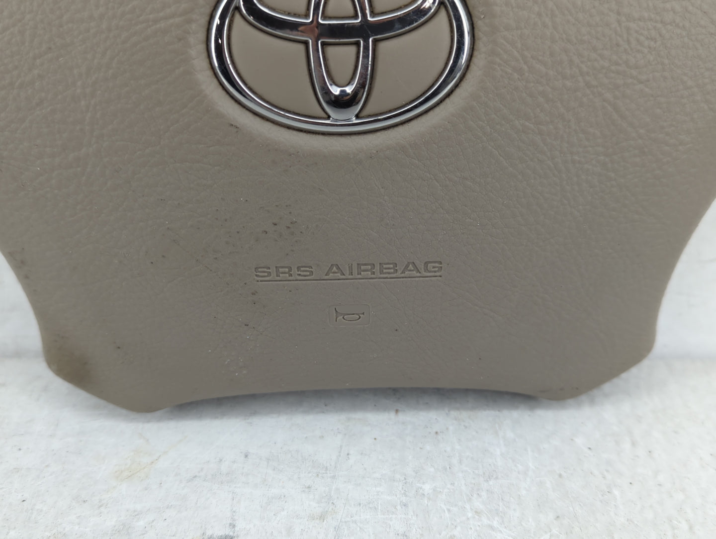 2008-2012 Honda Accord Air Bag Driver Left Steering Wheel Mounted P/N:4513060250 Fits Fits 2008 2009 2010 2011 2012 OEM Used