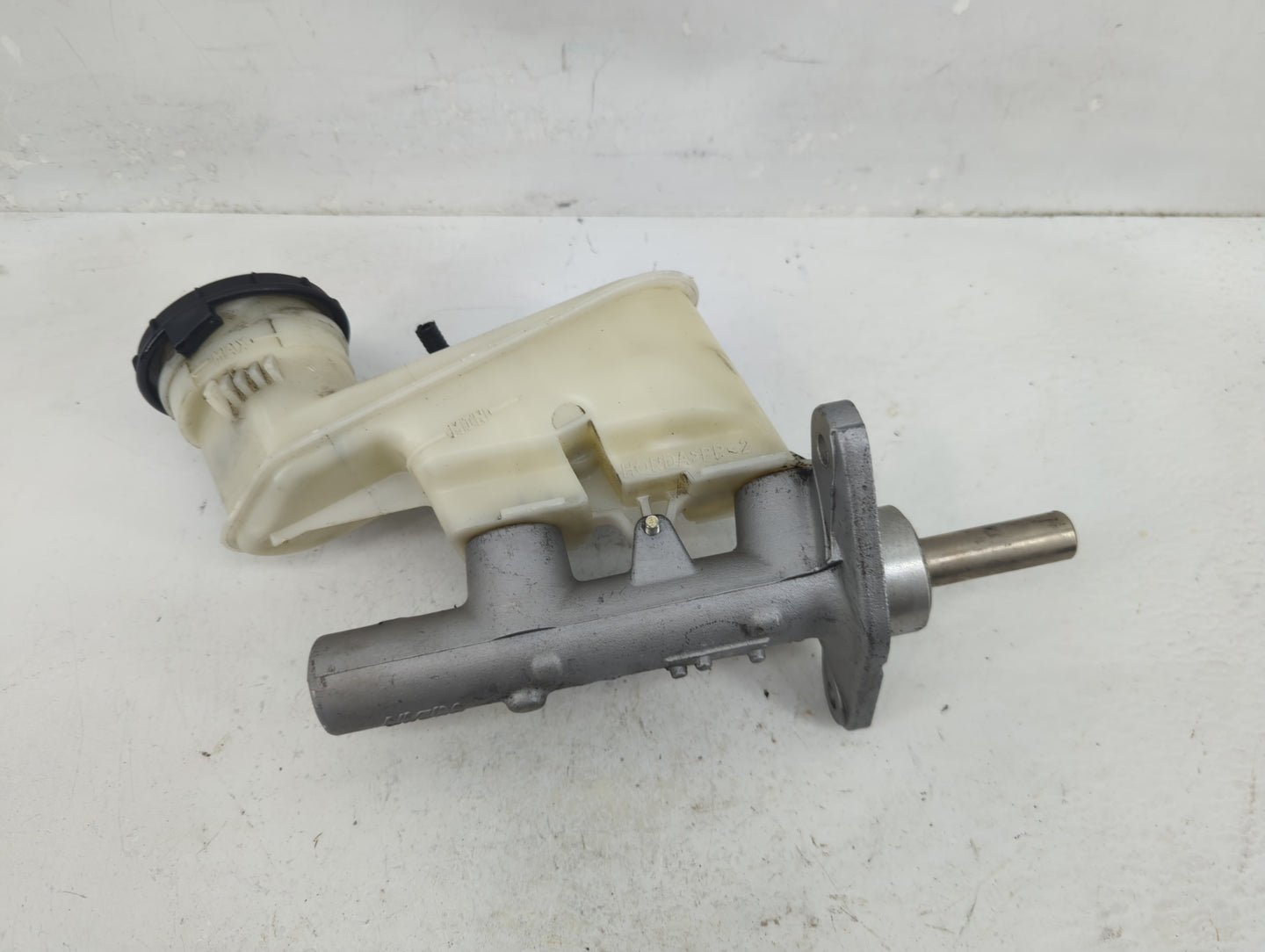 2008-2012 Honda Accord Brake Master Cylinder - Oemusedautoparts1.com