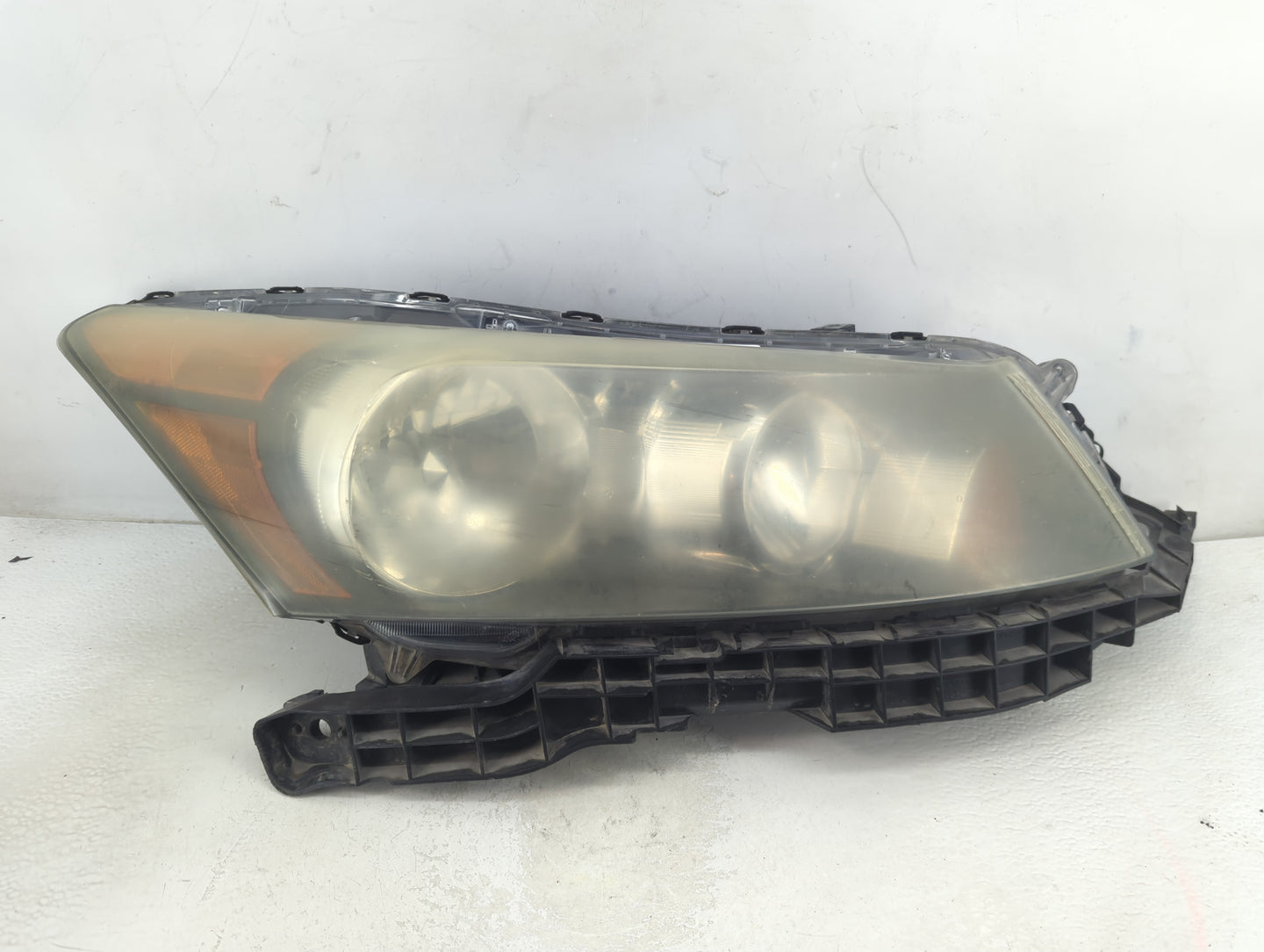2008-2012 Honda Accord Passenger Right Oem Head Light Headlight Lamp - Oemusedautoparts1.com