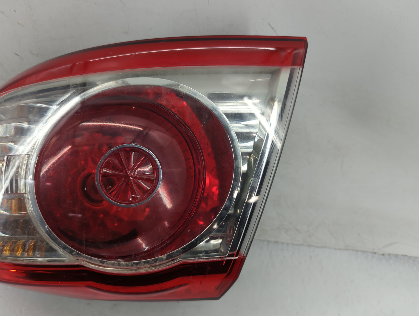 2008-2012 Honda Accord Tail Light Assembly Passenger Right OEM P/N:92402-0W5 Fits Fits 2008 2009 2010 2011 2012 OEM Used Aut