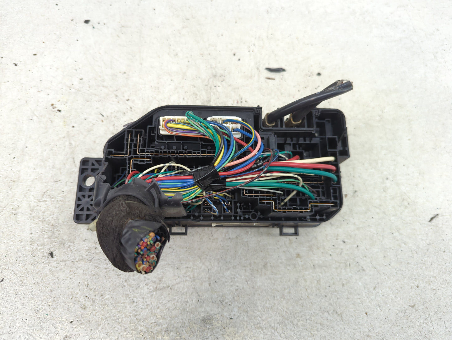 2008-2012 Honda Accord Fusebox Fuse Box Panel Relay Module Fits Fits 2008 2009 2010 2011 2012 OEM Used Auto Parts - Oemuseda