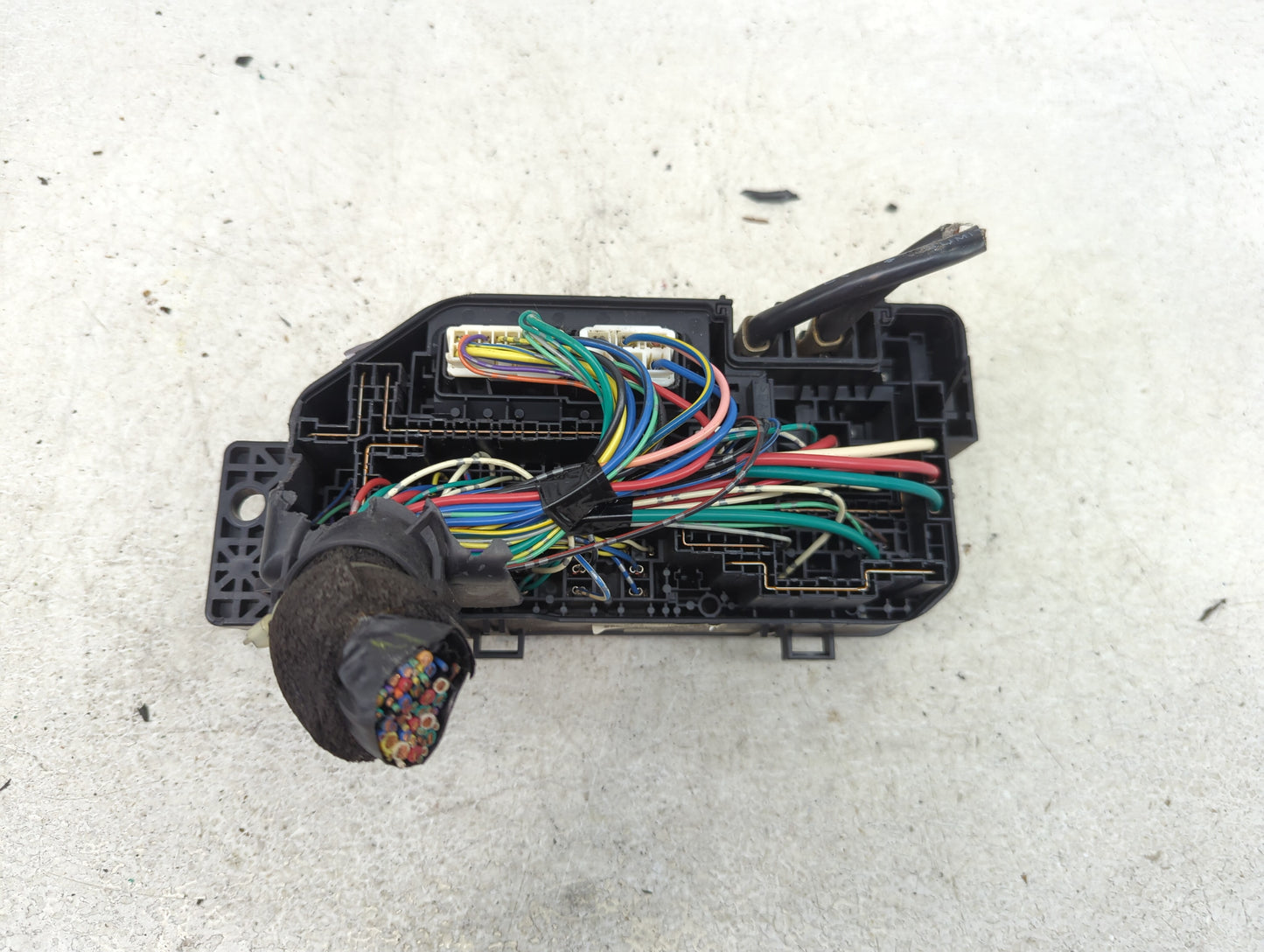 2008-2012 Honda Accord Fusebox Fuse Box Panel Relay Module Fits Fits 2008 2009 2010 2011 2012 OEM Used Auto Parts - Oemuseda