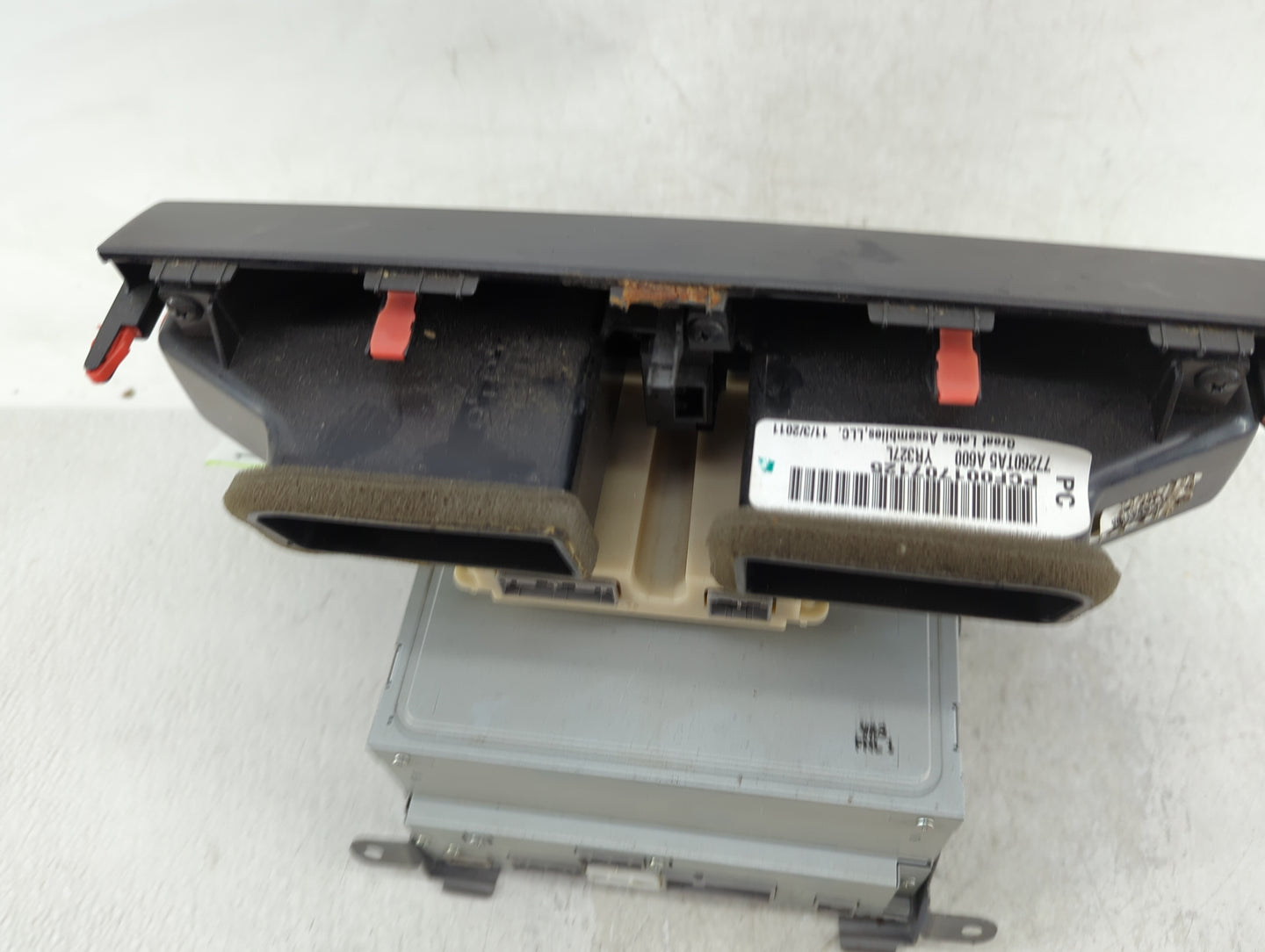 2011-2012 Honda Accord Radio AM FM Cd Player Receiver Replacement Fits Fits 2011 2012 OEM Used Auto Parts - Oemusedautoparts