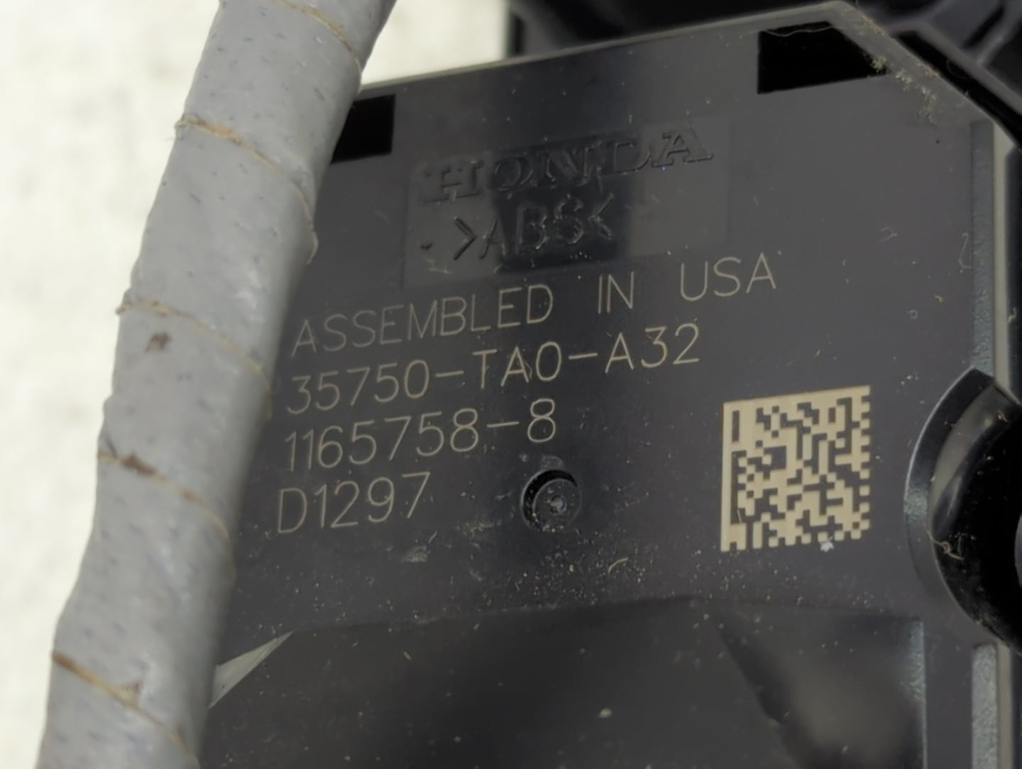 2011-2012 Honda Accord PCM Engine Control Computer ECU ECM PCU OEM P/N:35750-TA0-A32 Fits Fits 2011 2012 OEM Used Auto Parts