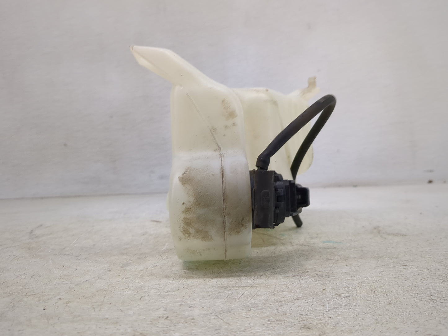 2008-2012 Honda Accord Windshield Washer Fluid Reservoir Bottle Oem - Oemusedautoparts1.com