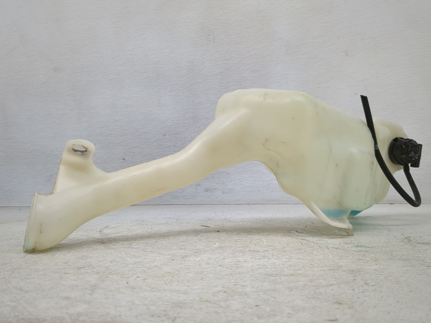 2008-2012 Honda Accord Windshield Washer Fluid Reservoir Bottle Oem - Oemusedautoparts1.com