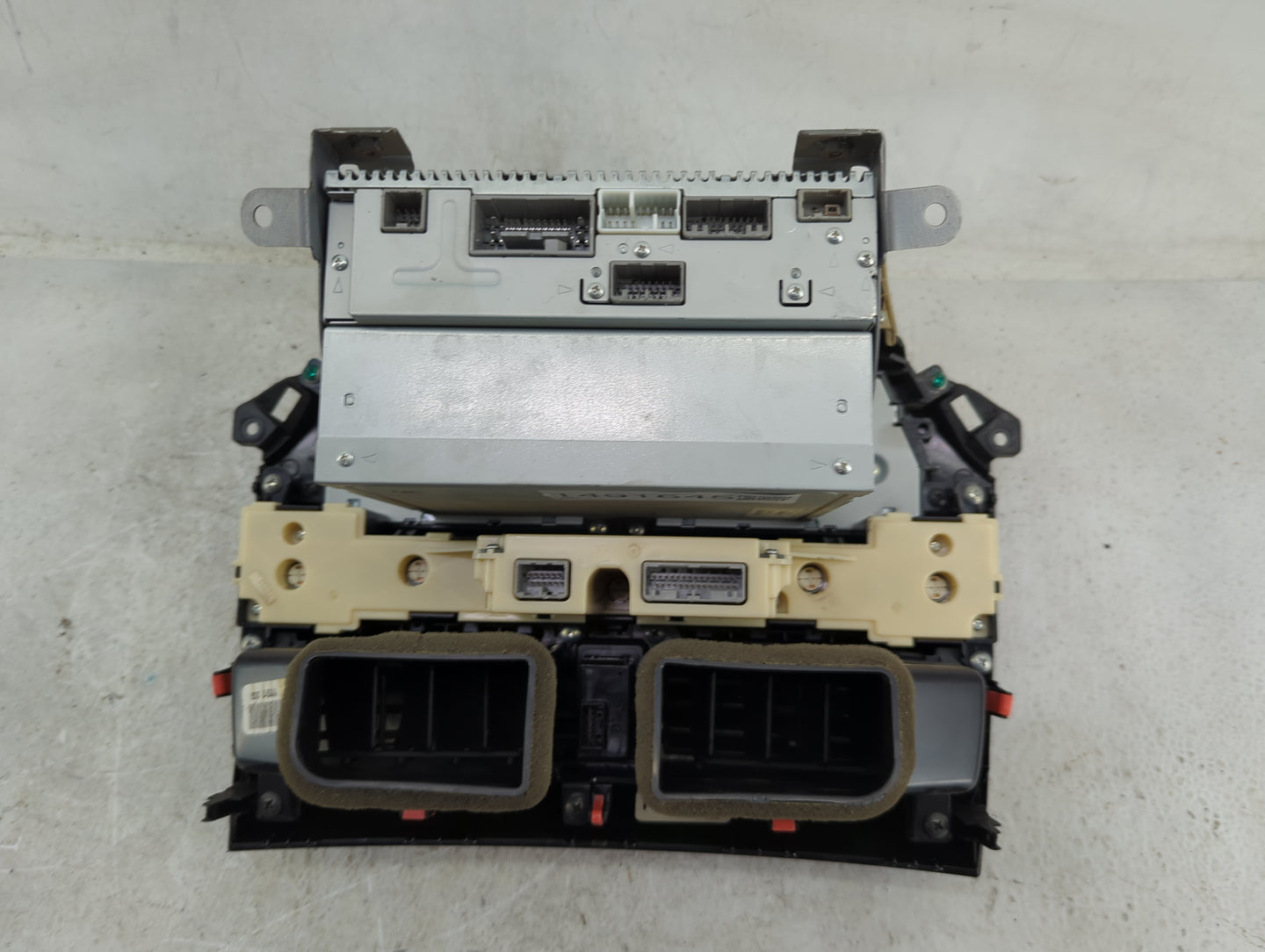 2011-2012 Honda Accord Radio AM FM Cd Player Receiver Replacement Fits Fits 2011 2012 OEM Used Auto Parts - Oemusedautoparts