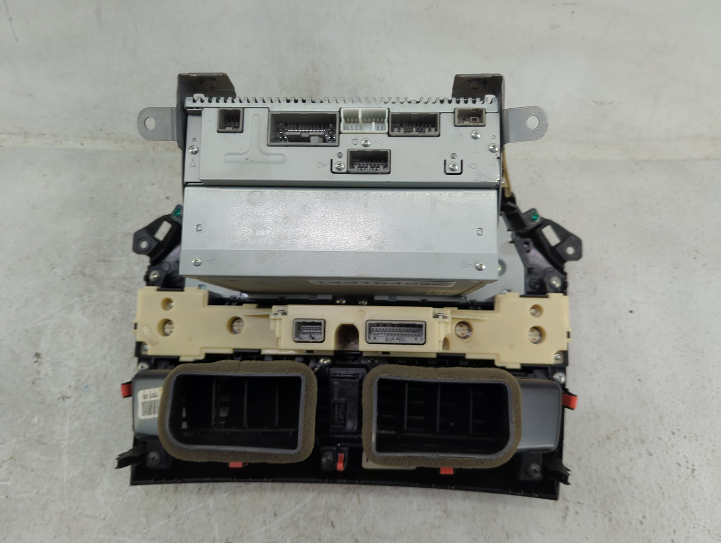 2011-2012 Honda Accord Radio AM FM Cd Player Receiver Replacement Fits Fits 2011 2012 OEM Used Auto Parts - Oemusedautoparts