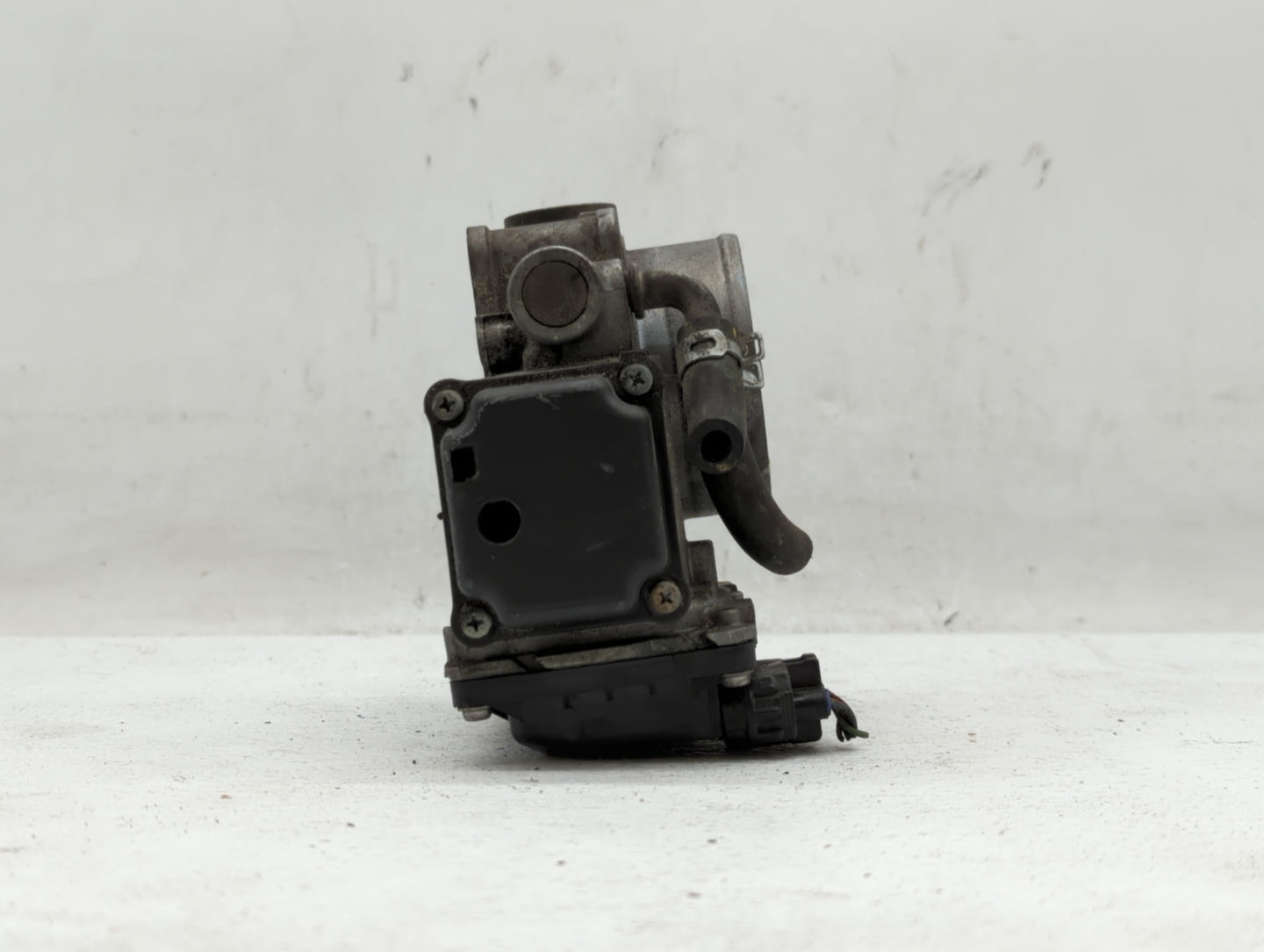 2008-2012 Honda Accord Throttle Body P/N:GMD7A Fits Fits 2008 2009 2010 2011 2012 OEM Used Auto Parts - Oemusedautoparts1.co