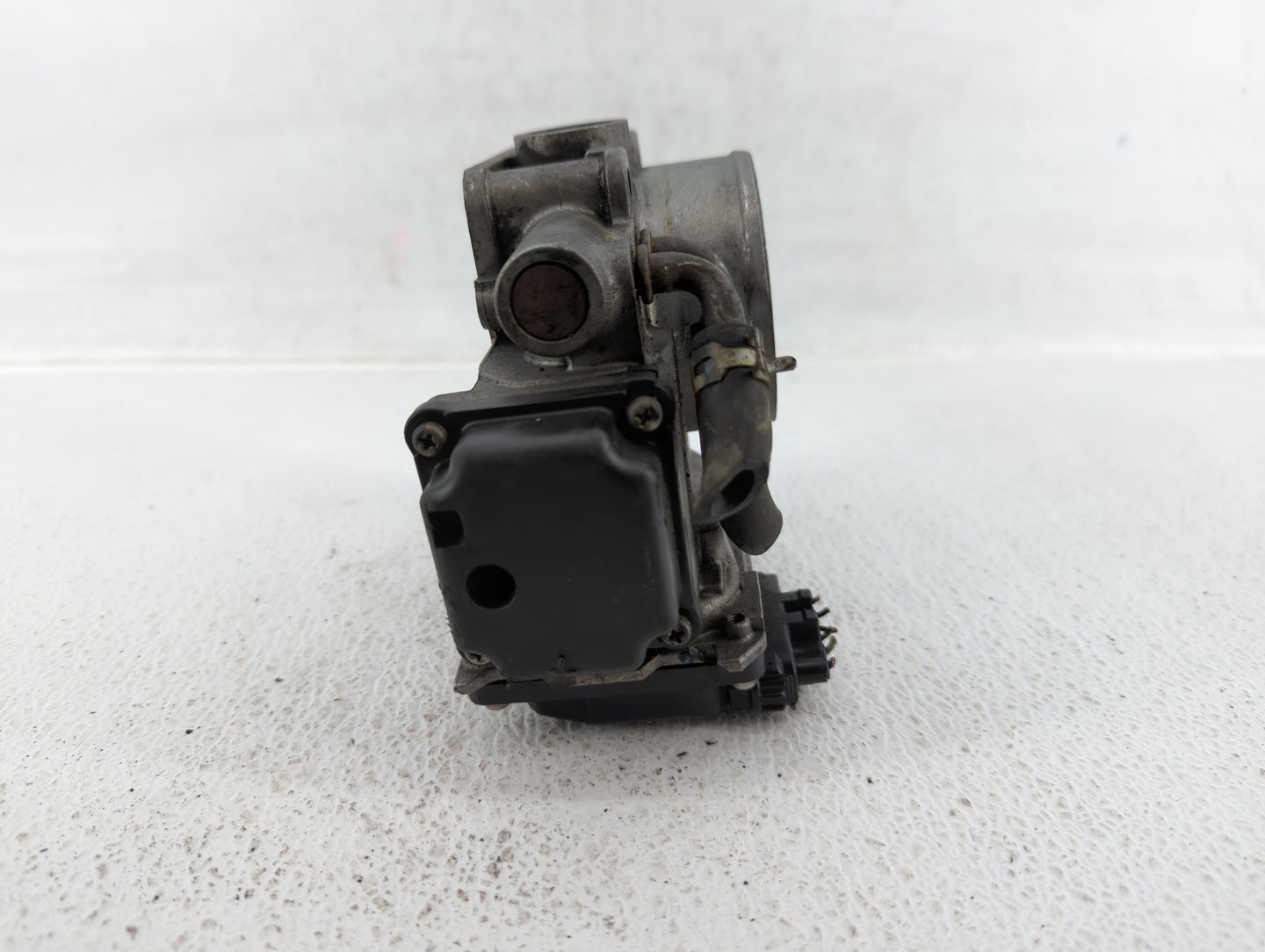 2008-2012 Honda Accord Throttle Body Fits Fits 2008 2009 2010 2011 2012 OEM Used Auto Parts - Oemusedautoparts1.com