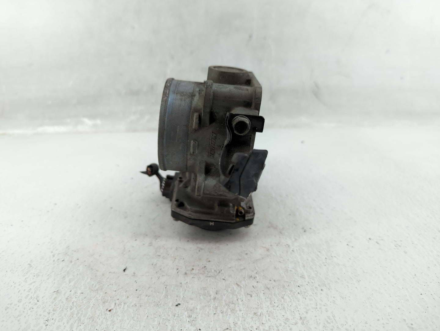 2008-2012 Honda Accord Throttle Body P/N:GMD7A U32400073947 Fits Fits 2008 2009 2010 2011 2012 OEM Used Auto Parts - Oemused