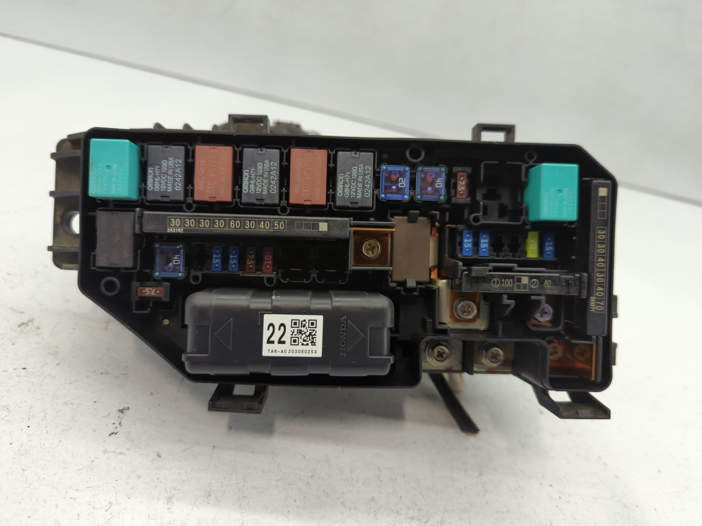 2008-2012 Honda Accord Fusebox Fuse Box Panel Relay Module P/N:01C4J1969 Fits Fits 2008 2009 2010 2011 2012 OEM Used Auto Pa