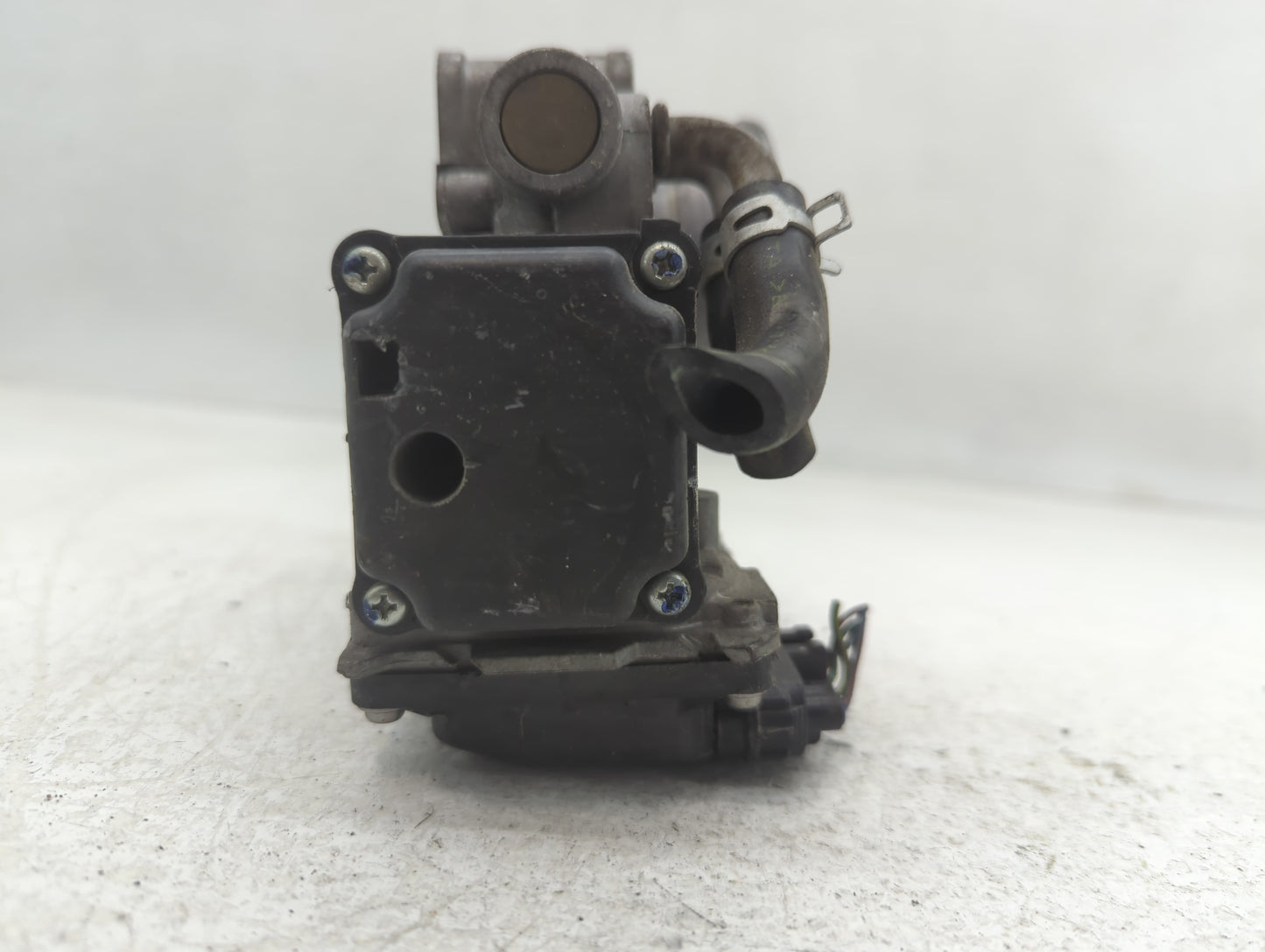 2008-2012 Honda Accord Throttle Body Fits Fits 2008 2009 2010 2011 2012 OEM Used Auto Parts - Oemusedautoparts1.com