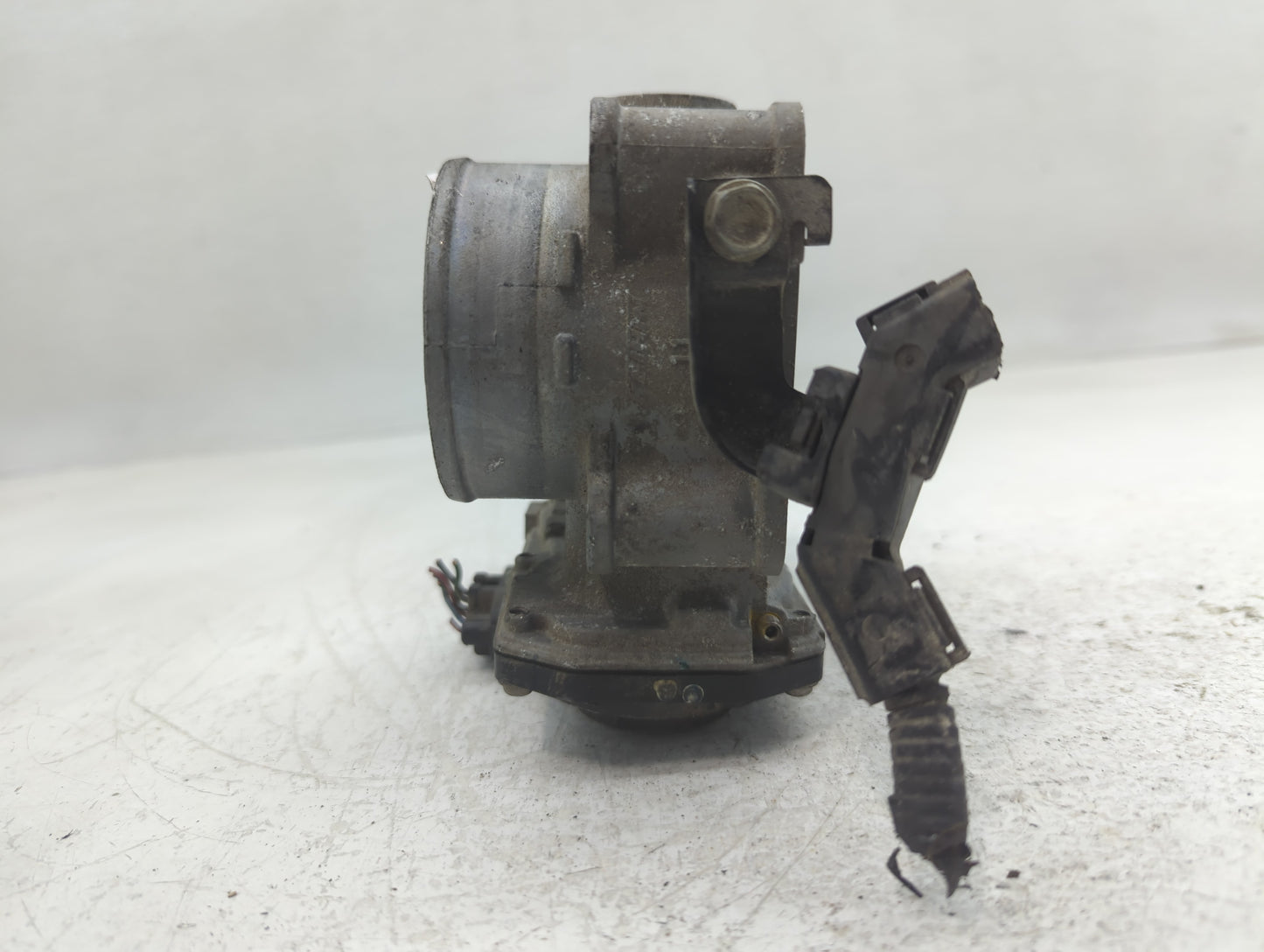 2008-2012 Honda Accord Throttle Body Fits Fits 2008 2009 2010 2011 2012 OEM Used Auto Parts - Oemusedautoparts1.com