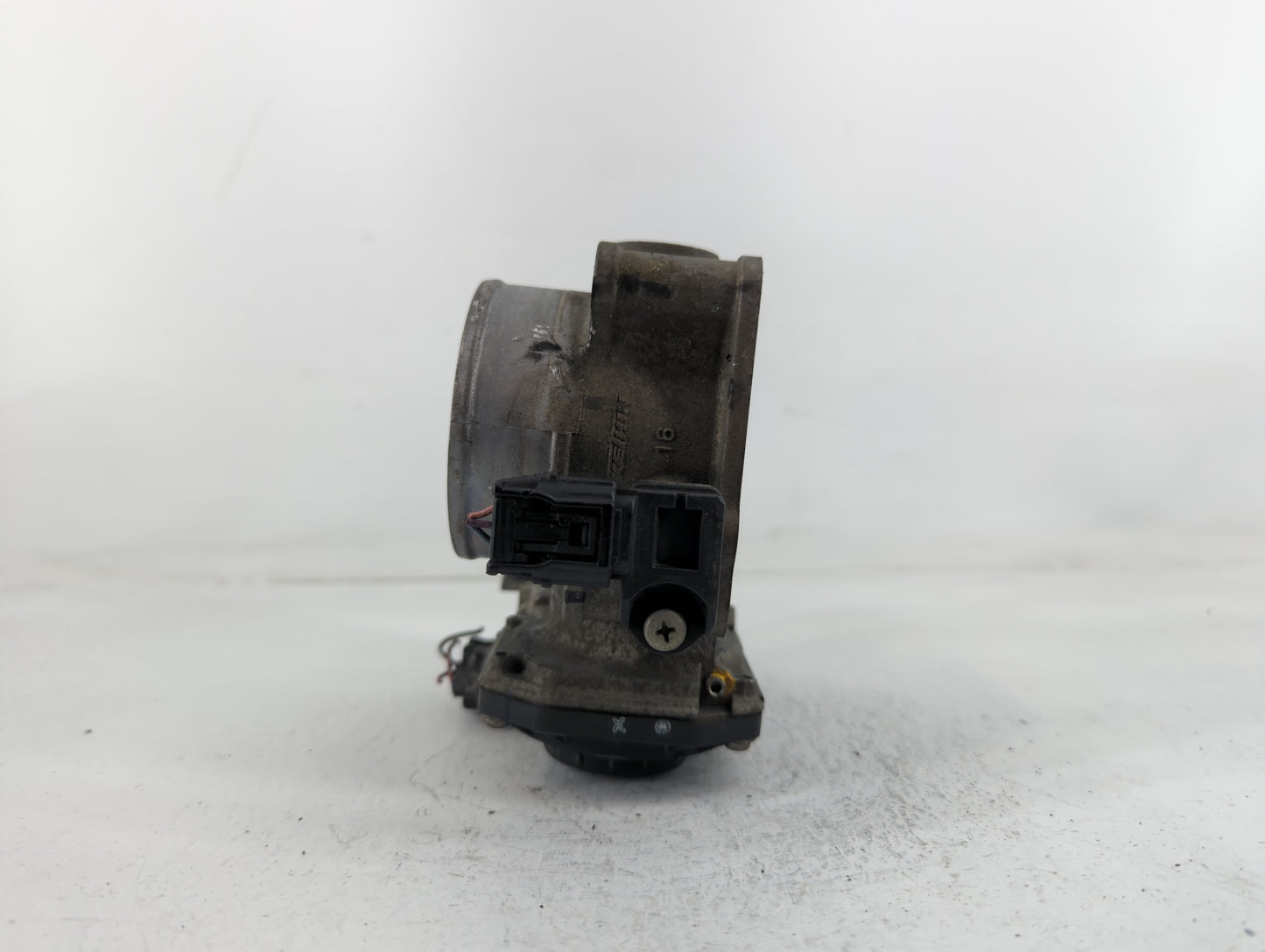 2010-2012 Honda Accord Throttle Body P/N:GMC1E U31900939788 Fits Fits 2009 2010 2011 2012 2013 2014 2015 2016 2017 OEM Used 