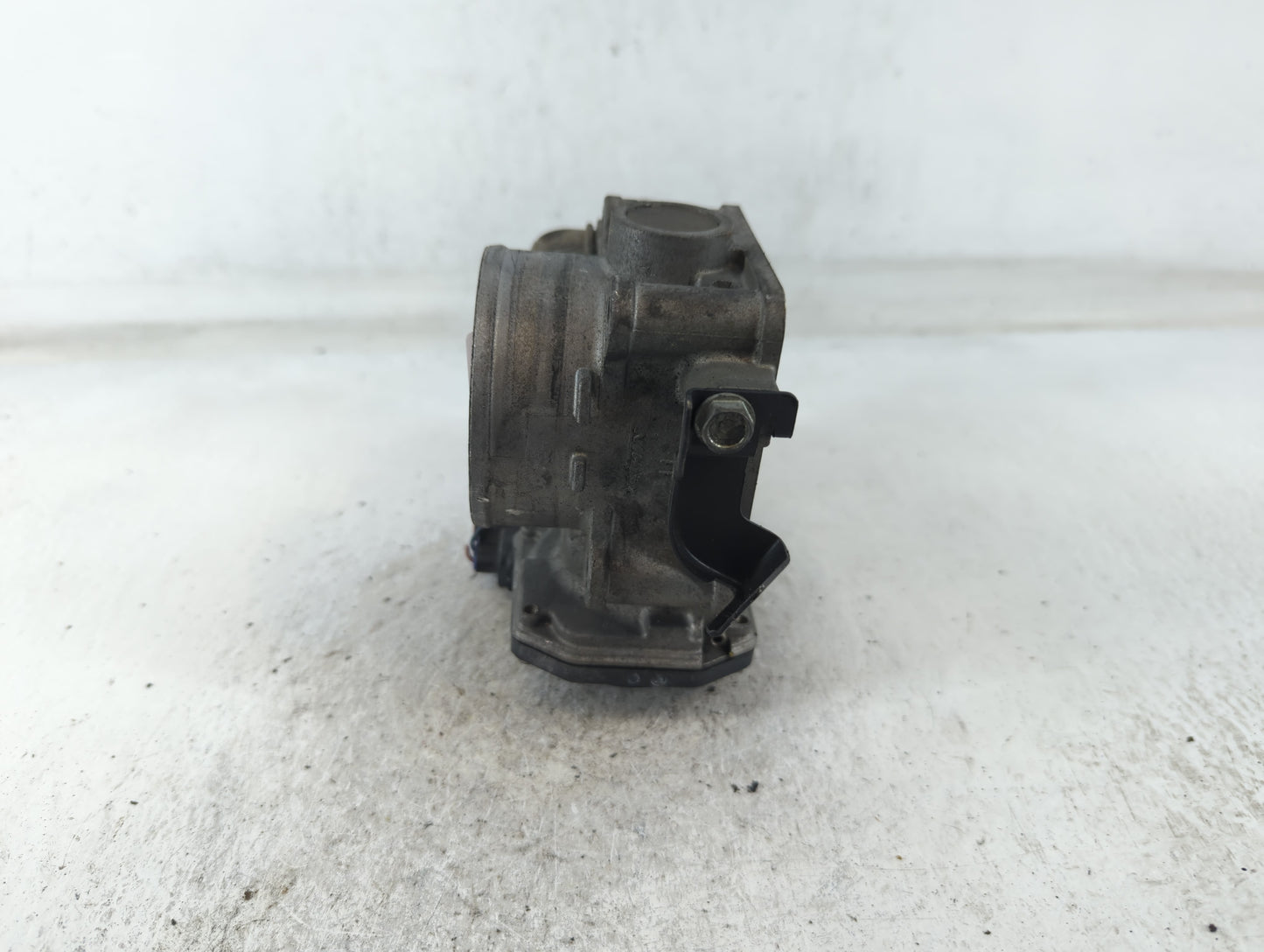 2008-2012 Honda Accord Throttle Body Fits Fits 2008 2009 2010 2011 2012 OEM Used Auto Parts - Oemusedautoparts1.com