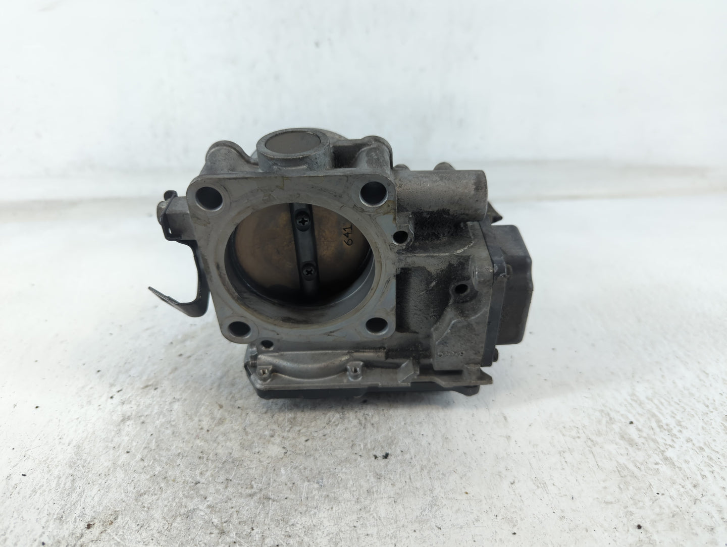 2008-2012 Honda Accord Throttle Body Fits Fits 2008 2009 2010 2011 2012 OEM Used Auto Parts - Oemusedautoparts1.com