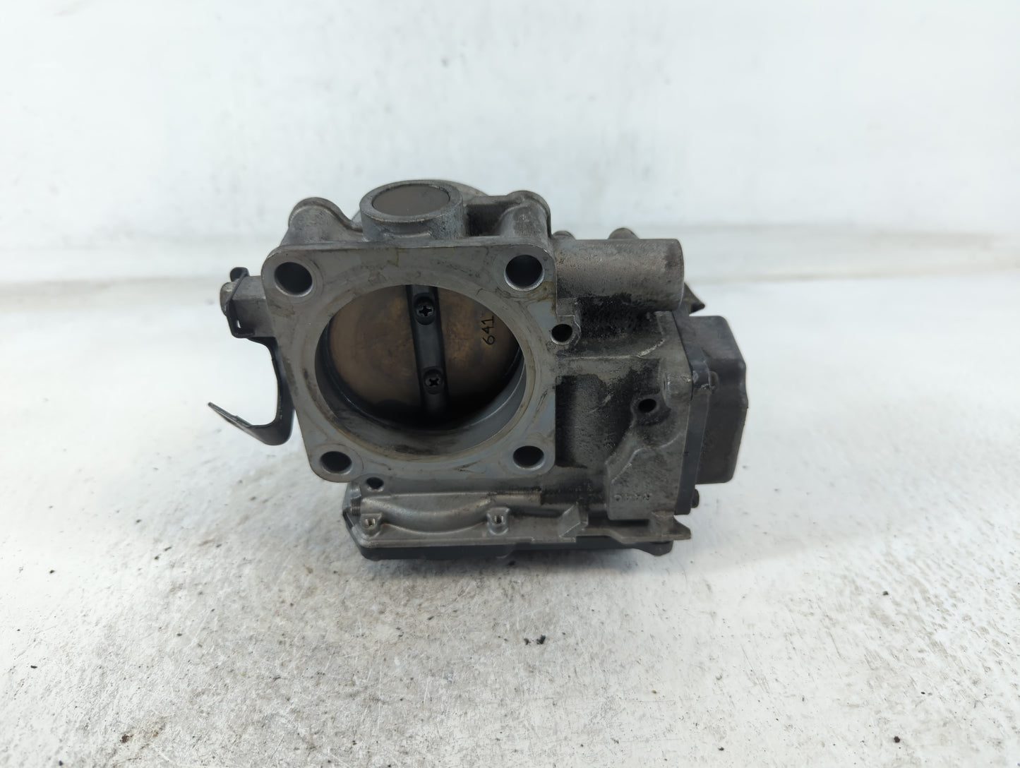 2008-2012 Honda Accord Throttle Body Fits Fits 2008 2009 2010 2011 2012 OEM Used Auto Parts - Oemusedautoparts1.com