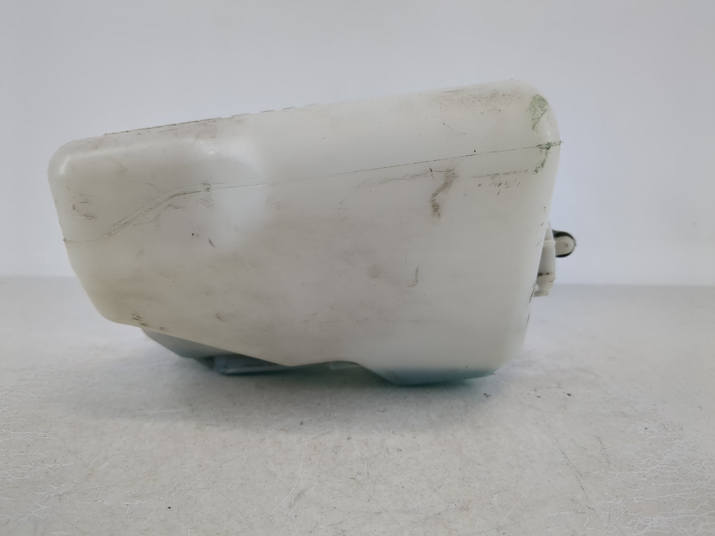 2008-2012 Honda Accord Radiator Coolant Overflow Expansion Tank Bottle - Oemusedautoparts1.com