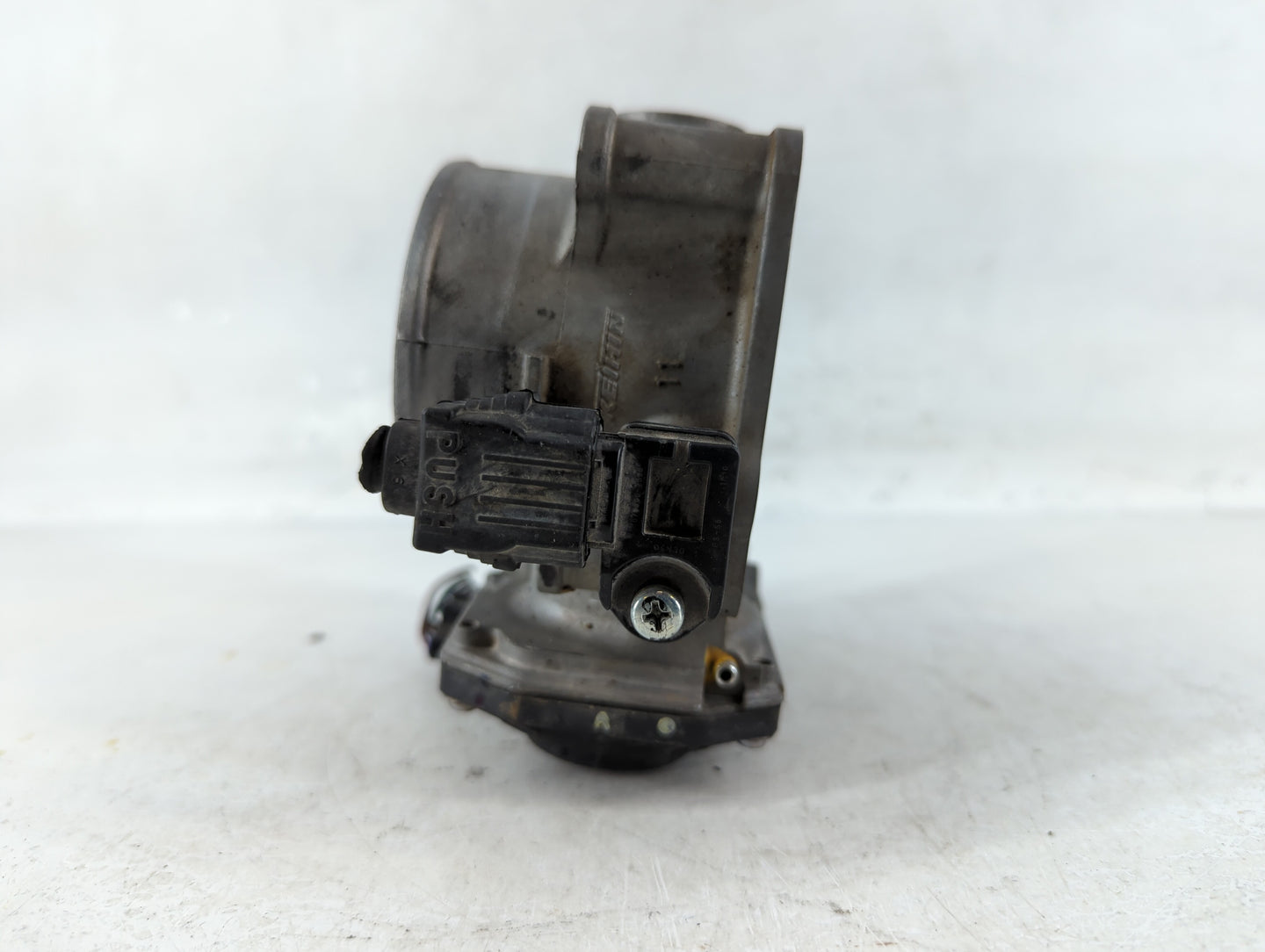 2010-2012 Honda Accord Throttle Body P/N:U31990669993 GMC1E Fits Fits 2009 2010 2011 2012 2013 2014 2015 2016 2017 OEM Used 