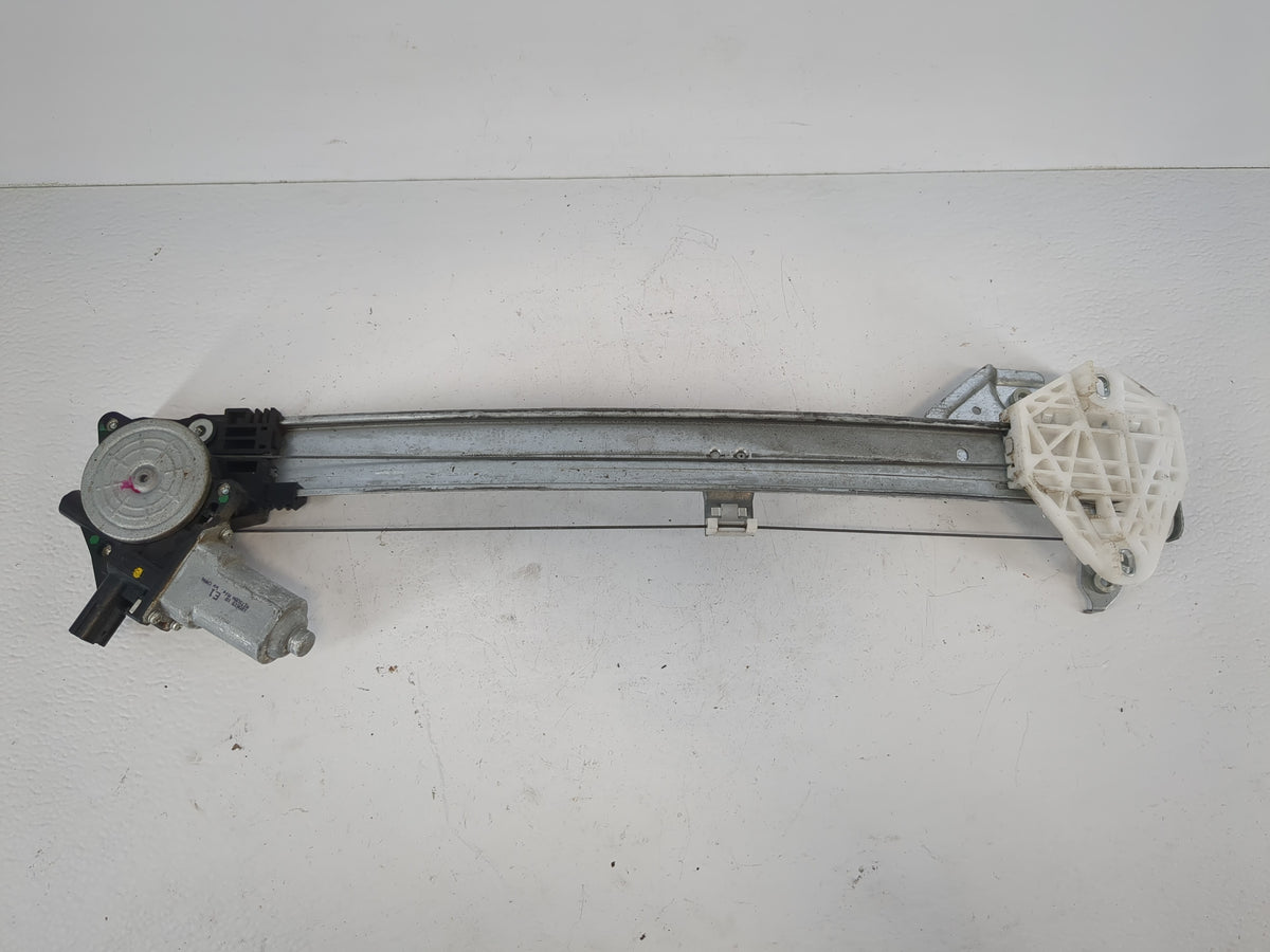 2008-2012 Honda Accord Used Window Regulator Passenger Front 967687 - Oemusedautoparts1.com