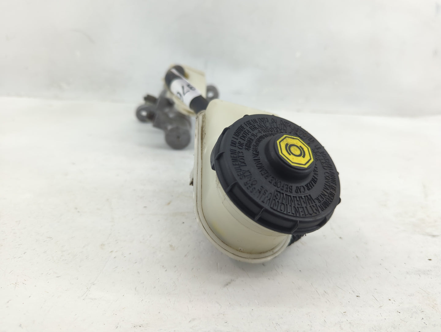 2012-2015 Honda Civic Brake Master Cylinder - Oemusedautoparts1.com