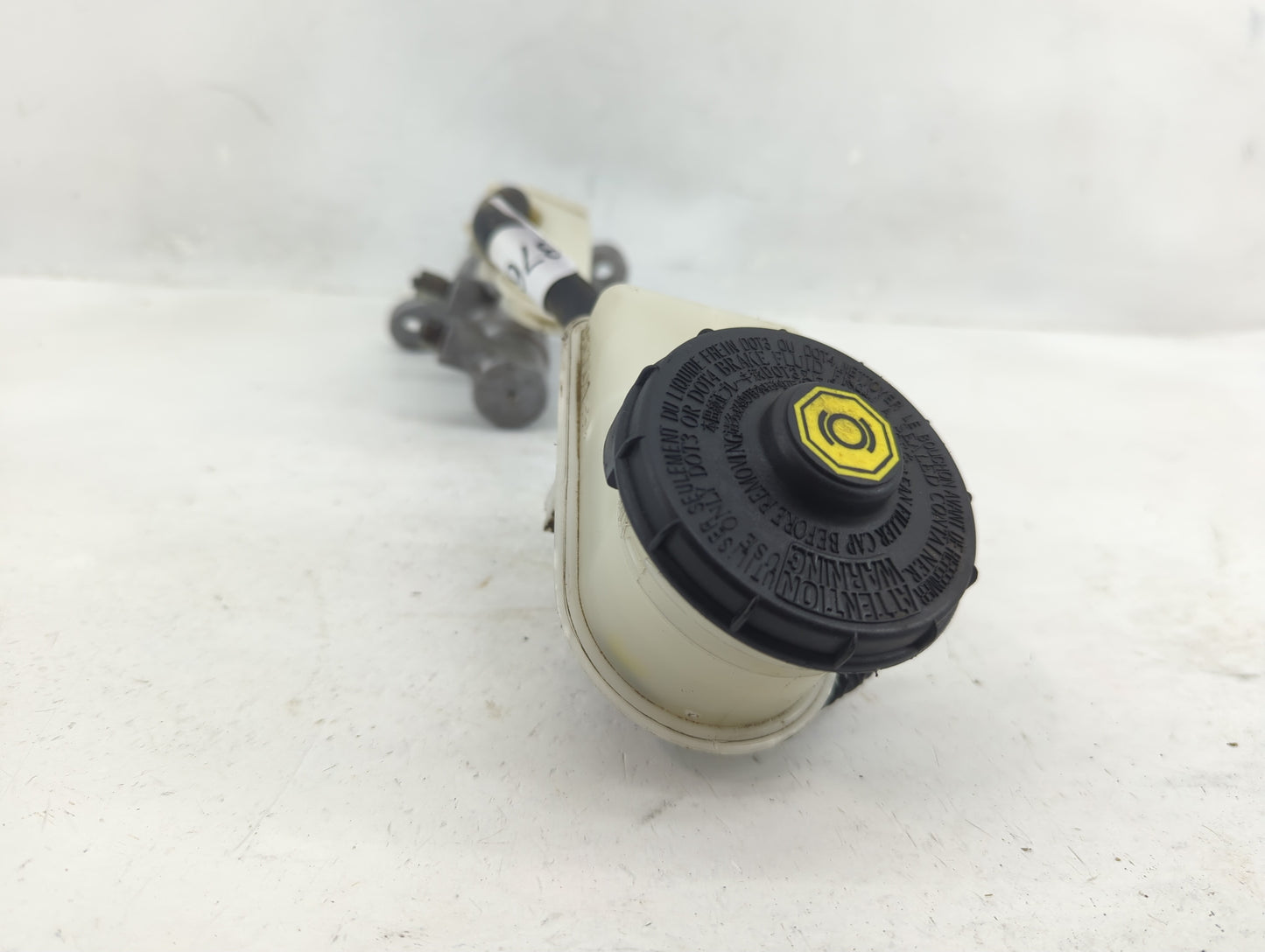 2012-2015 Honda Civic Brake Master Cylinder - Oemusedautoparts1.com