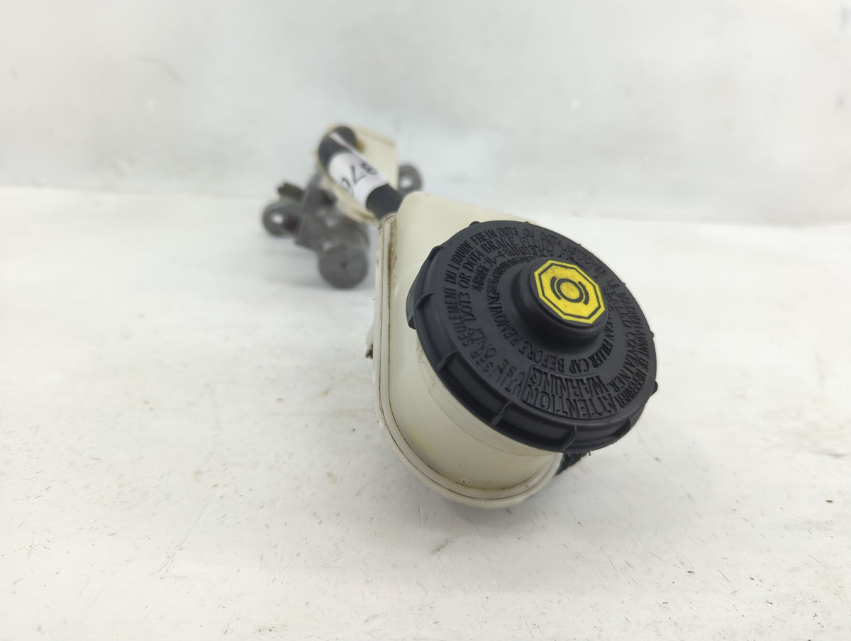 2012-2015 Honda Civic Brake Master Cylinder 1376414 - Oemusedautoparts1.com