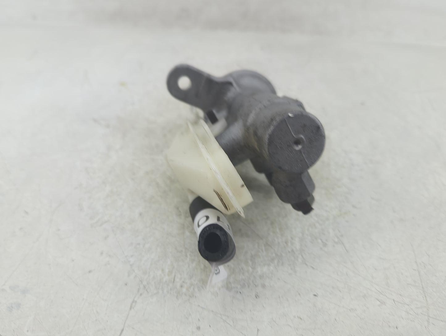 2012-2015 Honda Civic Brake Master Cylinder - Oemusedautoparts1.com