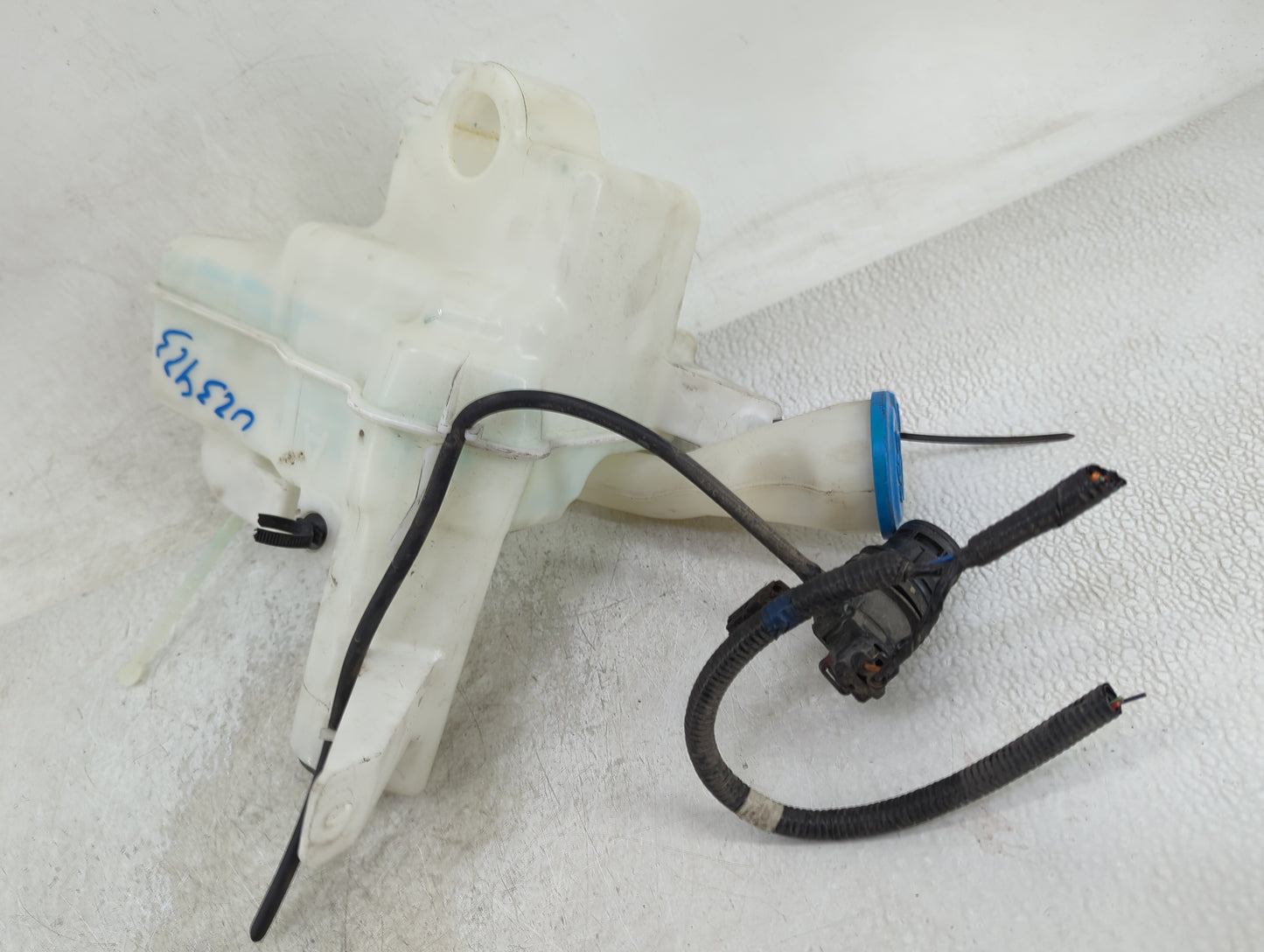 2012-2015 Honda Civic Windshield Washer Fluid Reservoir Bottle Oem - Oemusedautoparts1.com