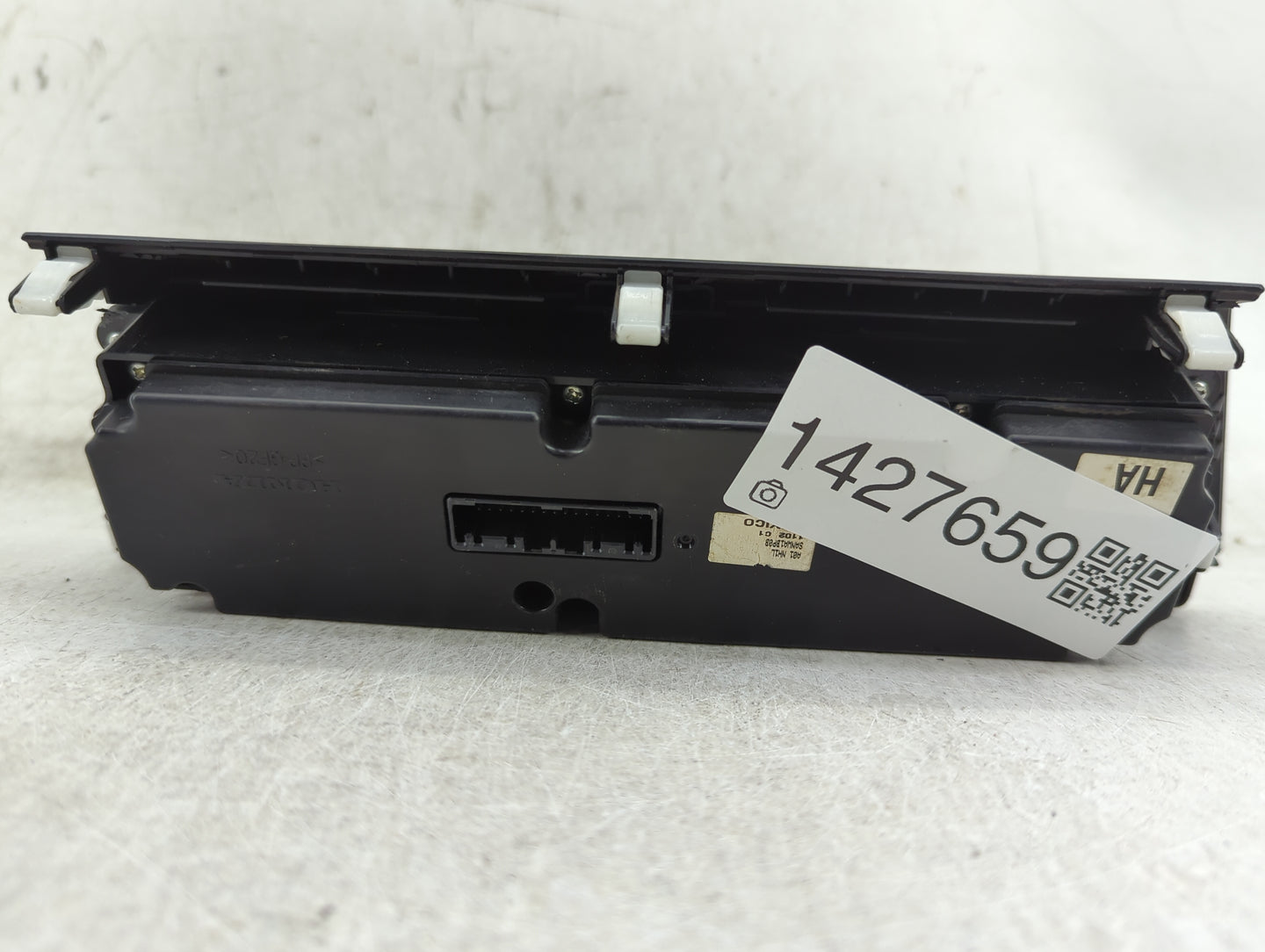2012 Honda Civic Climate Control Module Temperature AC/Heater Replacement P/N:A01 NH1L Fits OEM Used Auto Parts - Oemusedaut