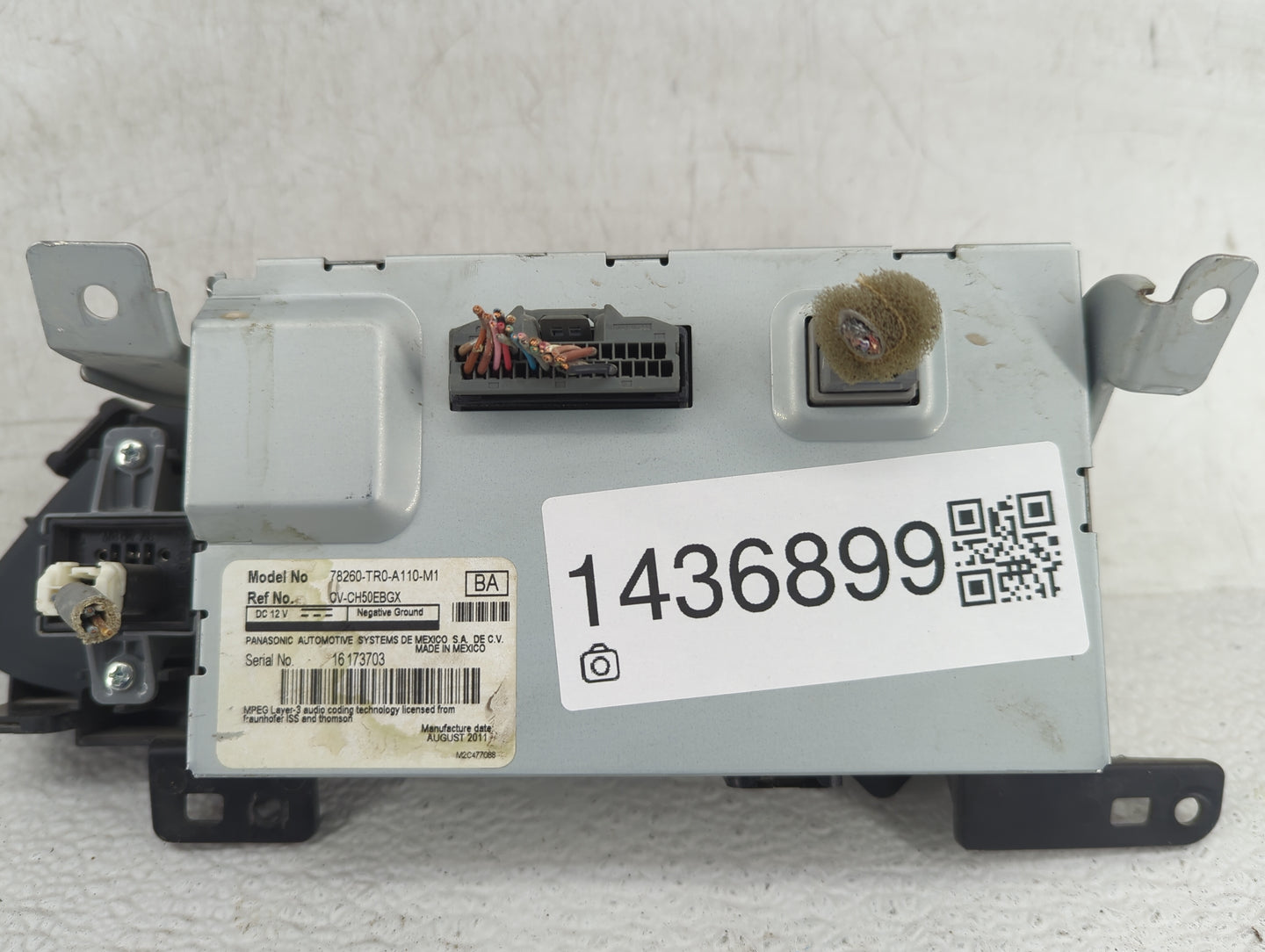 2012 Honda Civic Radio AM FM Cd Player Receiver Replacement P/N:78260-TR0-A110-M1 Fits OEM Used Auto Parts - Oemusedautopart