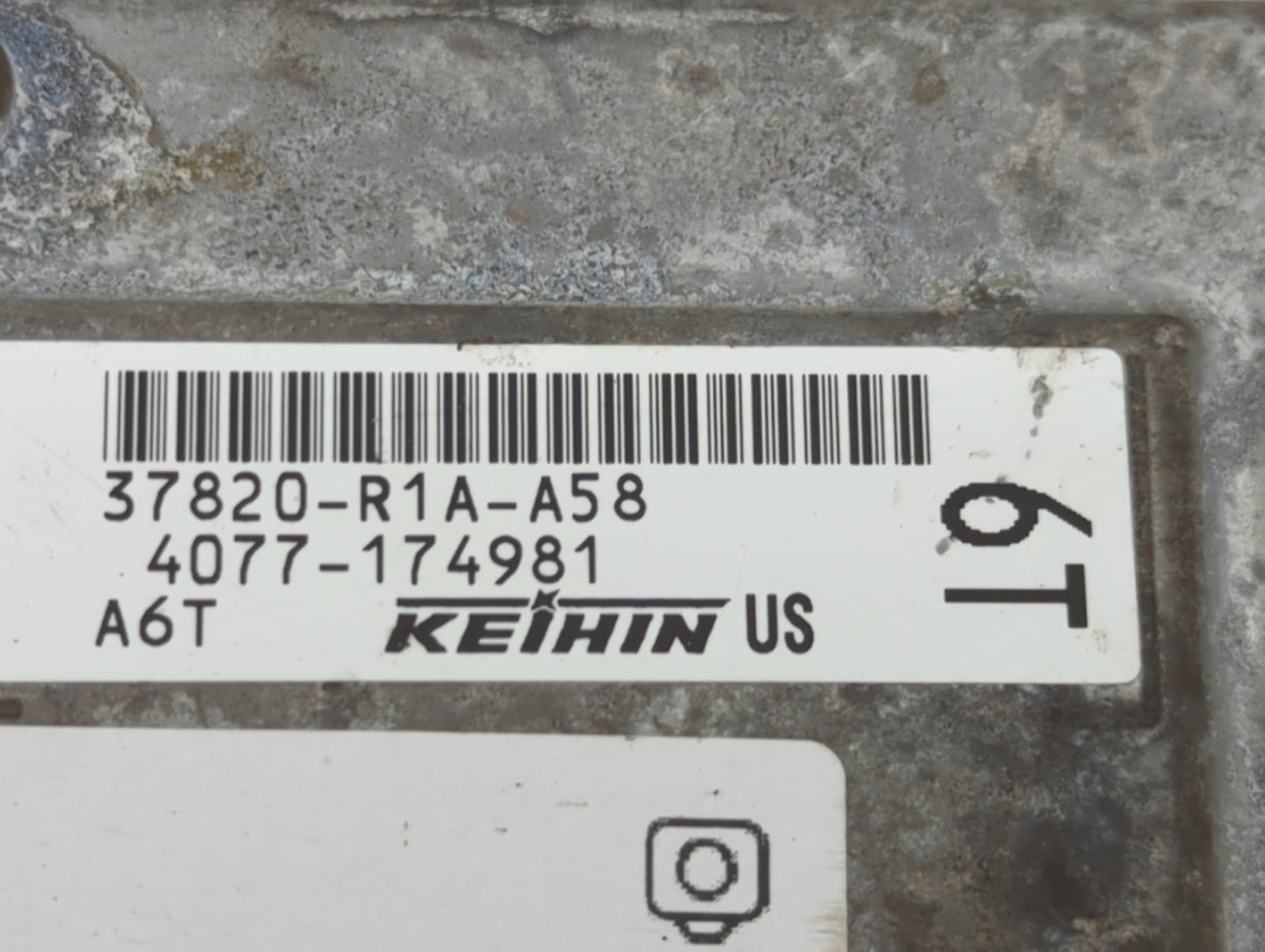 2012-2013 Honda Civic PCM Engine Control Computer ECU ECM PCU OEM P/N:37820-R1A-A58 Fits Fits 2012 2013 OEM Used Auto Parts 