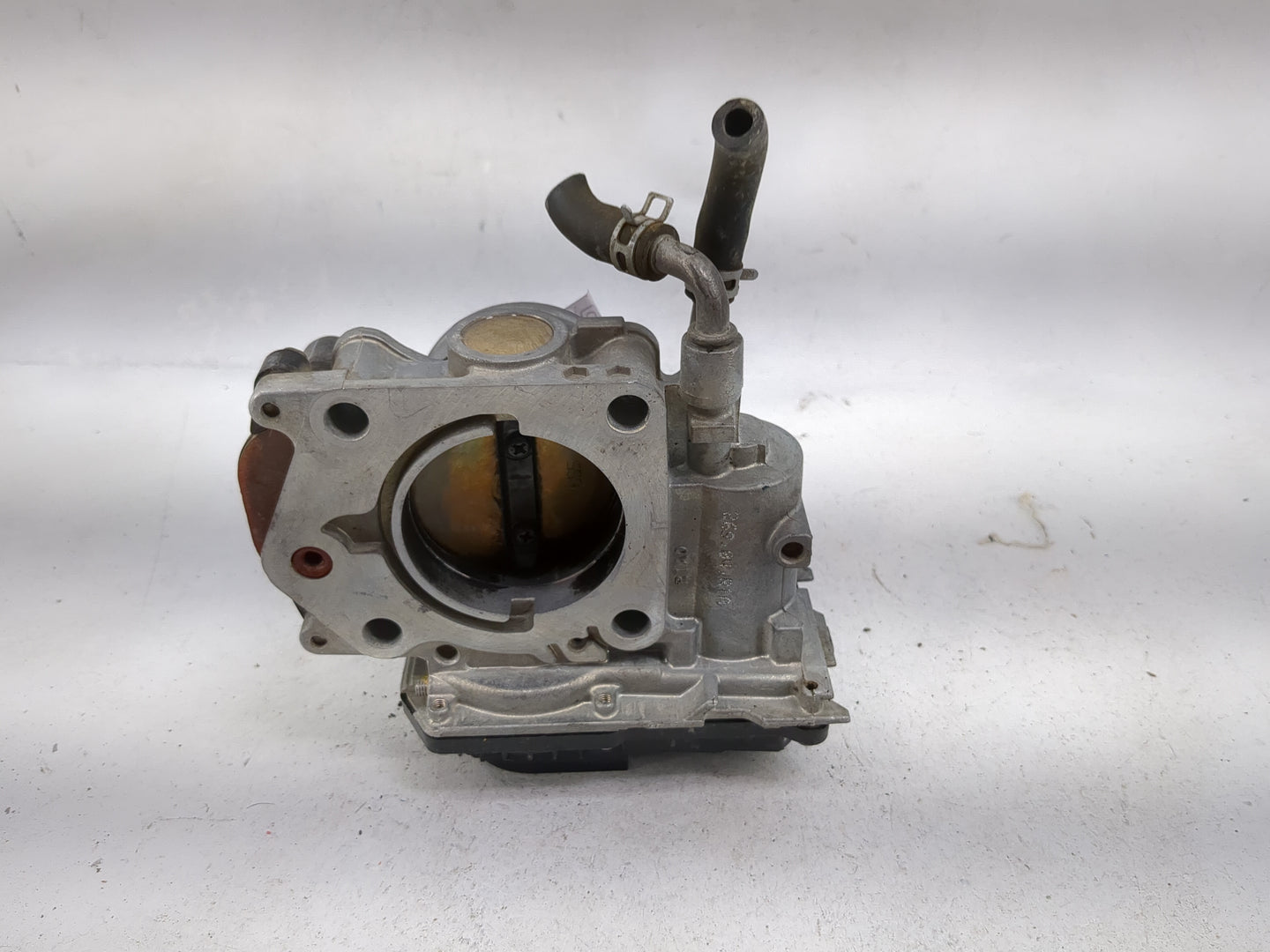 2012-2015 Honda Civic Throttle Body P/N:GMF3B Fits Fits 2012 2013 2014 2015 2016 2017 2018 2019 2020 2021 2022 OEM Used Auto