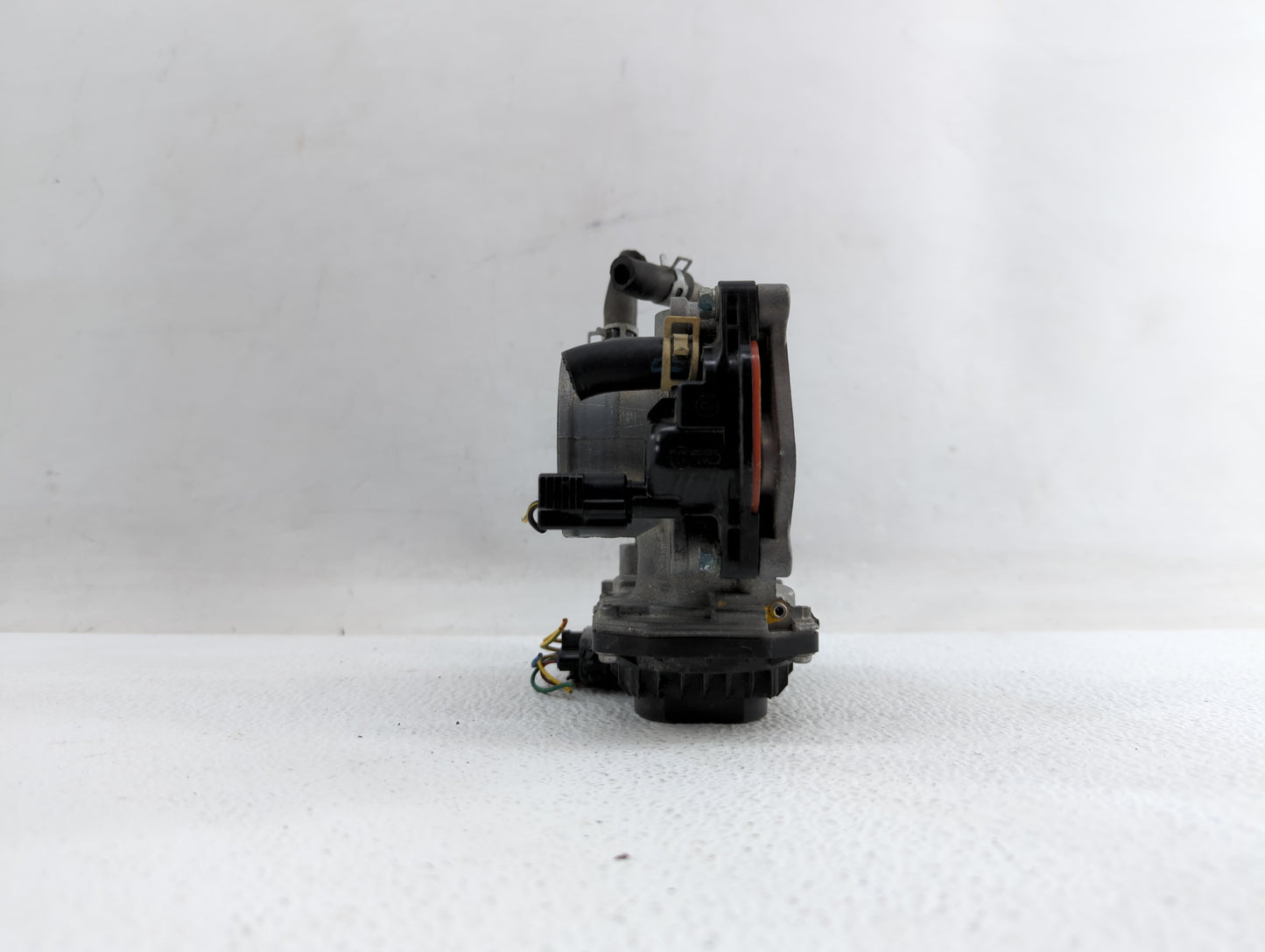 2012-2015 Honda Civic Throttle Body P/N:GMF3B Fits Fits 2012 2013 2014 2015 2016 2017 2018 2019 OEM Used Auto Parts - Oemuse