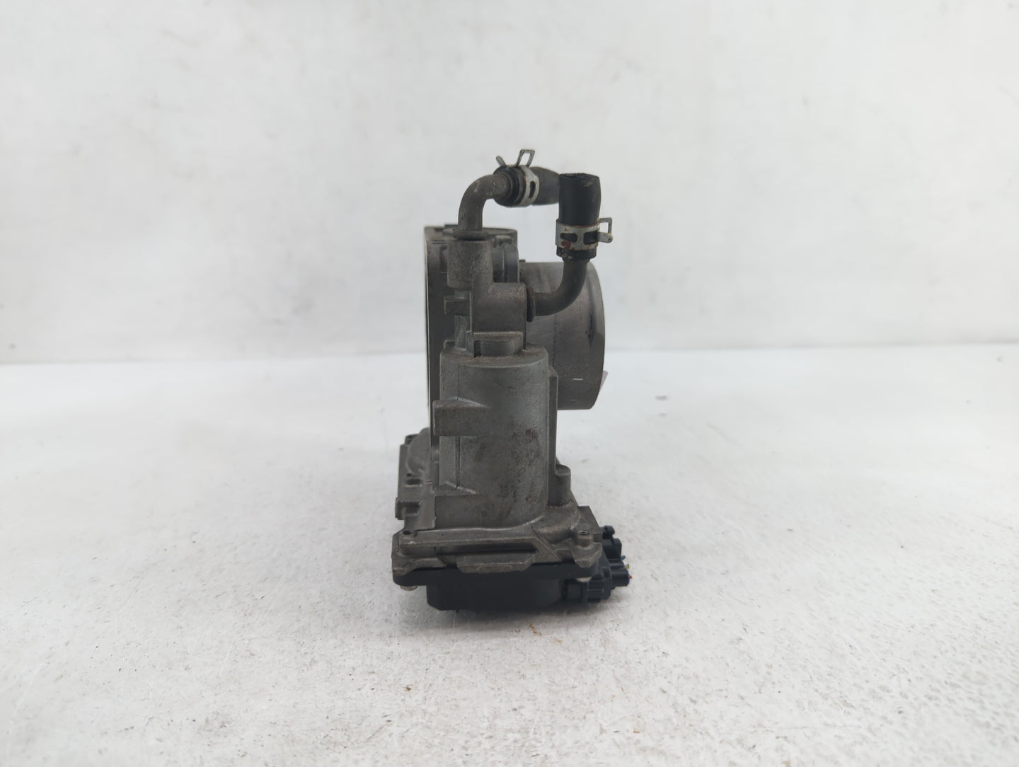 2012-2015 Honda Civic Throttle Body P/N:GMA3A 288770, GMF3B Fits Fits 2012 2013 2014 2015 2016 2017 2018 2019 OEM Used Auto 