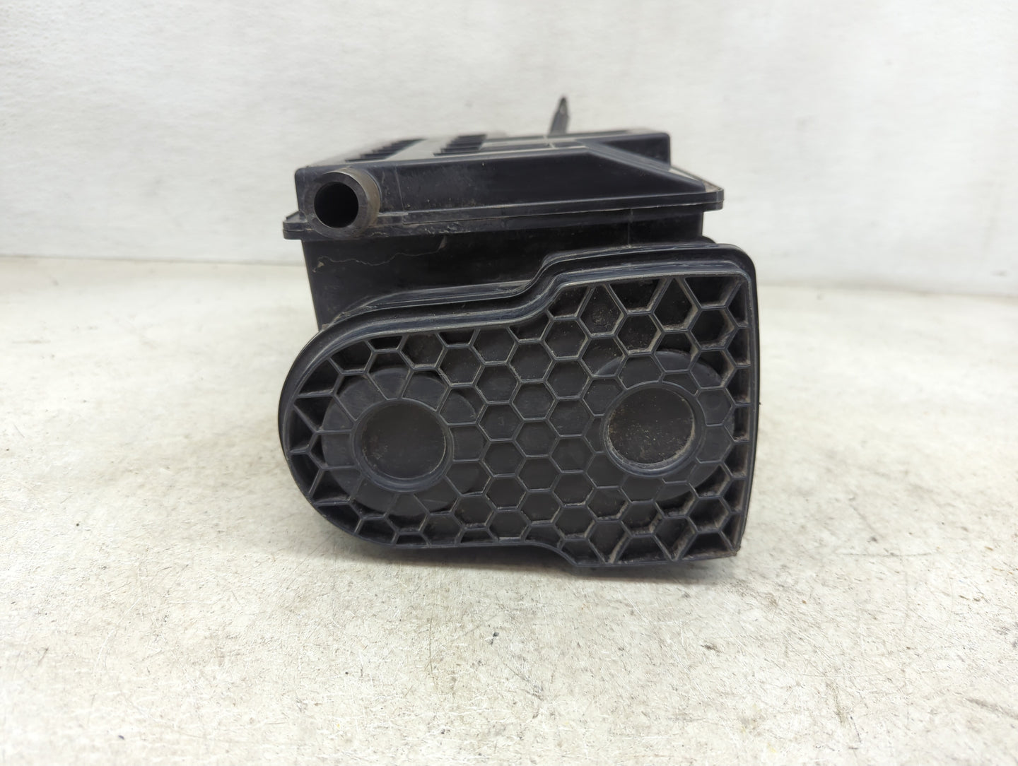 2012 Honda Civic Fuel Vapor Charcoal Canister - Oemusedautoparts1.com