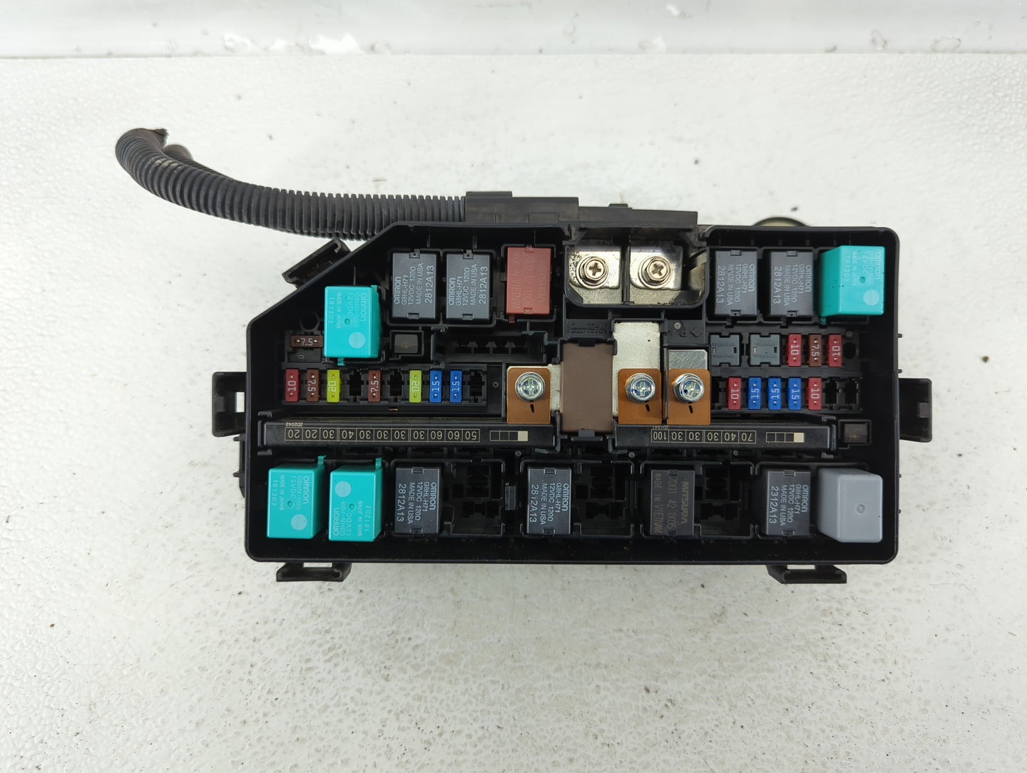 2012-2015 Honda Civic Fusebox Fuse Box Panel Relay Module P/N:TR0 A012 A0 072R208HRS Fits Fits 2012 2013 2014 2015 OEM Used 