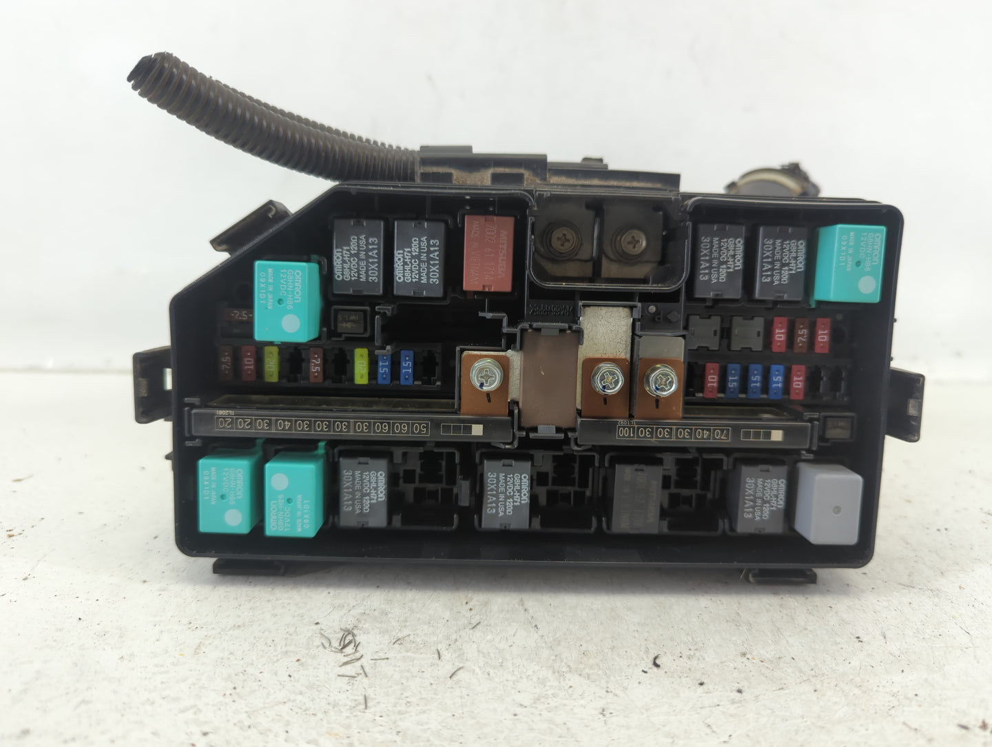 2012 Honda Civic Fusebox Fuse Box Panel Relay Module P/N:072R2057TW TR0 A012 A0 Fits OEM Used Auto Parts - Oemusedautoparts1