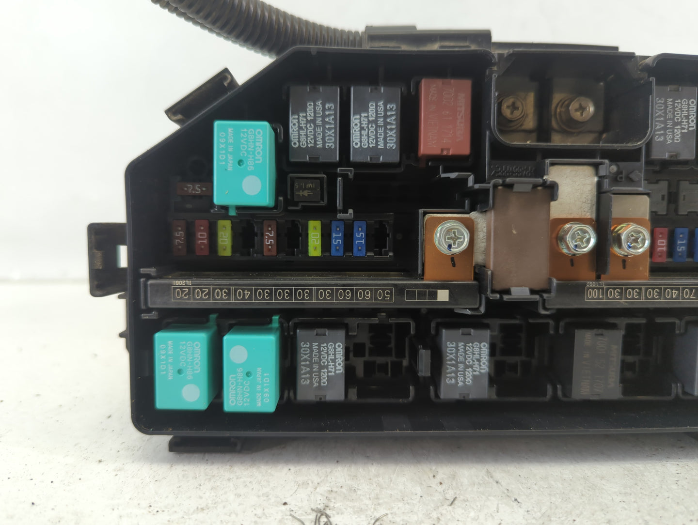 2012 Honda Civic Fusebox Fuse Box Panel Relay Module P/N:072R2057TW TR0 A012 A0 Fits OEM Used Auto Parts - Oemusedautoparts1