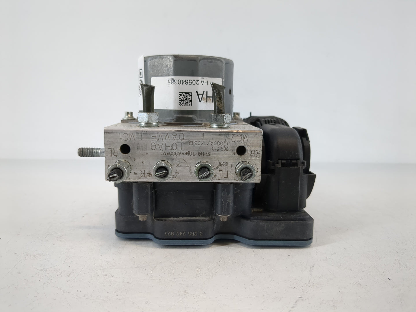 2012 Honda Cr-V ABS Pump Control Module Replacement P/N:57110-t0h-a030 m1 Fits OEM Used Auto Parts - Oemusedautoparts1.com