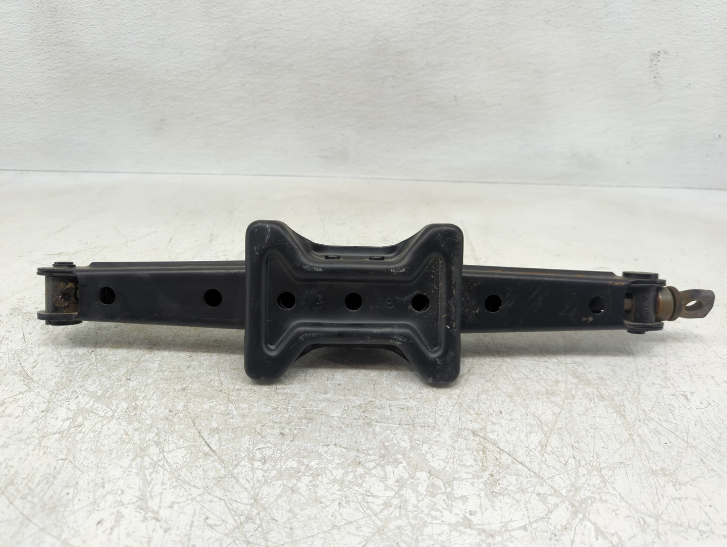 2012 Honda Cr-v Spare Scissor Car Jack - Oemusedautoparts1.com