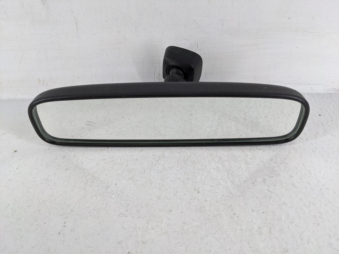 2005-2016 Honda Cr-V Interior Rear View Mirror Replacement OEM P/N:E4032197 Fits OEM Used Auto Parts - Oemusedautoparts1.com