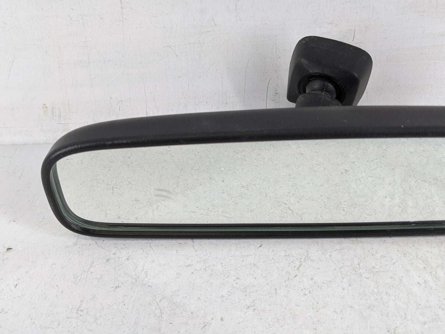 2005-2016 Honda Cr-V Interior Rear View Mirror Replacement OEM P/N:E4032197 Fits OEM Used Auto Parts - Oemusedautoparts1.com