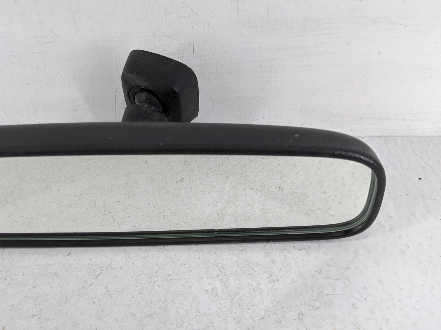 2005-2016 Honda Cr-V Interior Rear View Mirror Replacement OEM P/N:E4032197 Fits OEM Used Auto Parts - Oemusedautoparts1.com