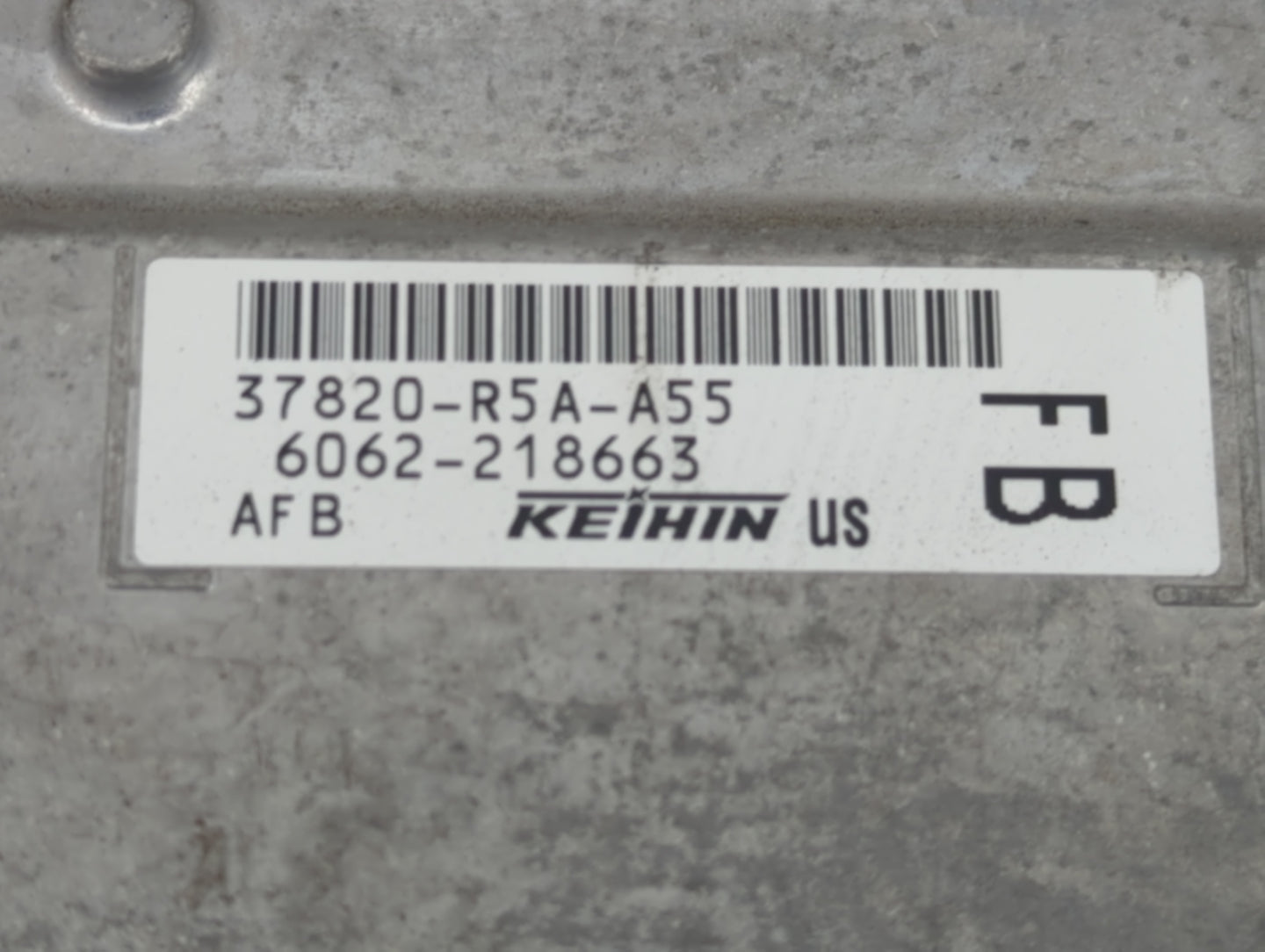 2012-2014 Honda Cr-V PCM Engine Control Computer ECU ECM PCU OEM P/N:37820-R5A-A55 Fits Fits 2012 2013 2014 OEM Used Auto Pa