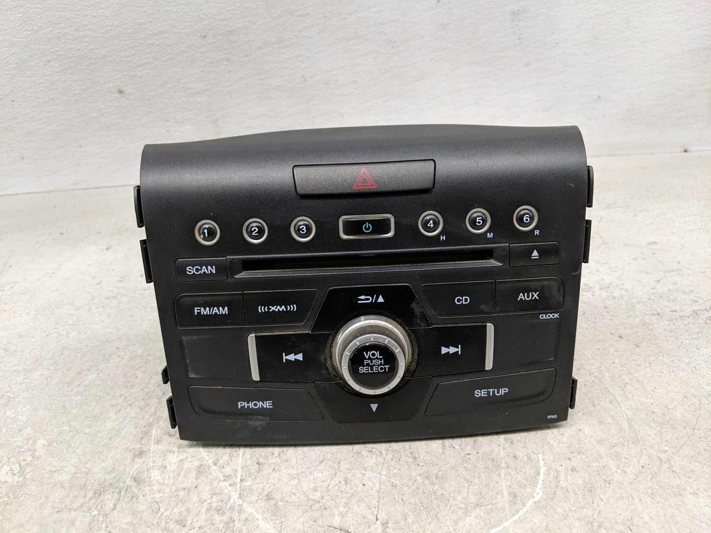 2012-2014 Honda Cr-V Radio AM FM Cd Player Receiver Replacement P/N:39100-T0A-A213-M1 Fits Fits 2012 2013 2014 OEM Used Auto