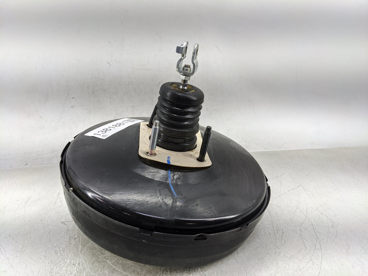 2012-2014 Honda Cr-v Power Brake Booster Oem 1381881 - Oemusedautoparts1.com