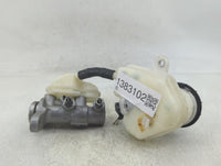 2012-2016 Honda Cr-v Brake Master Cylinder 1383102 - Oemusedautoparts1.com